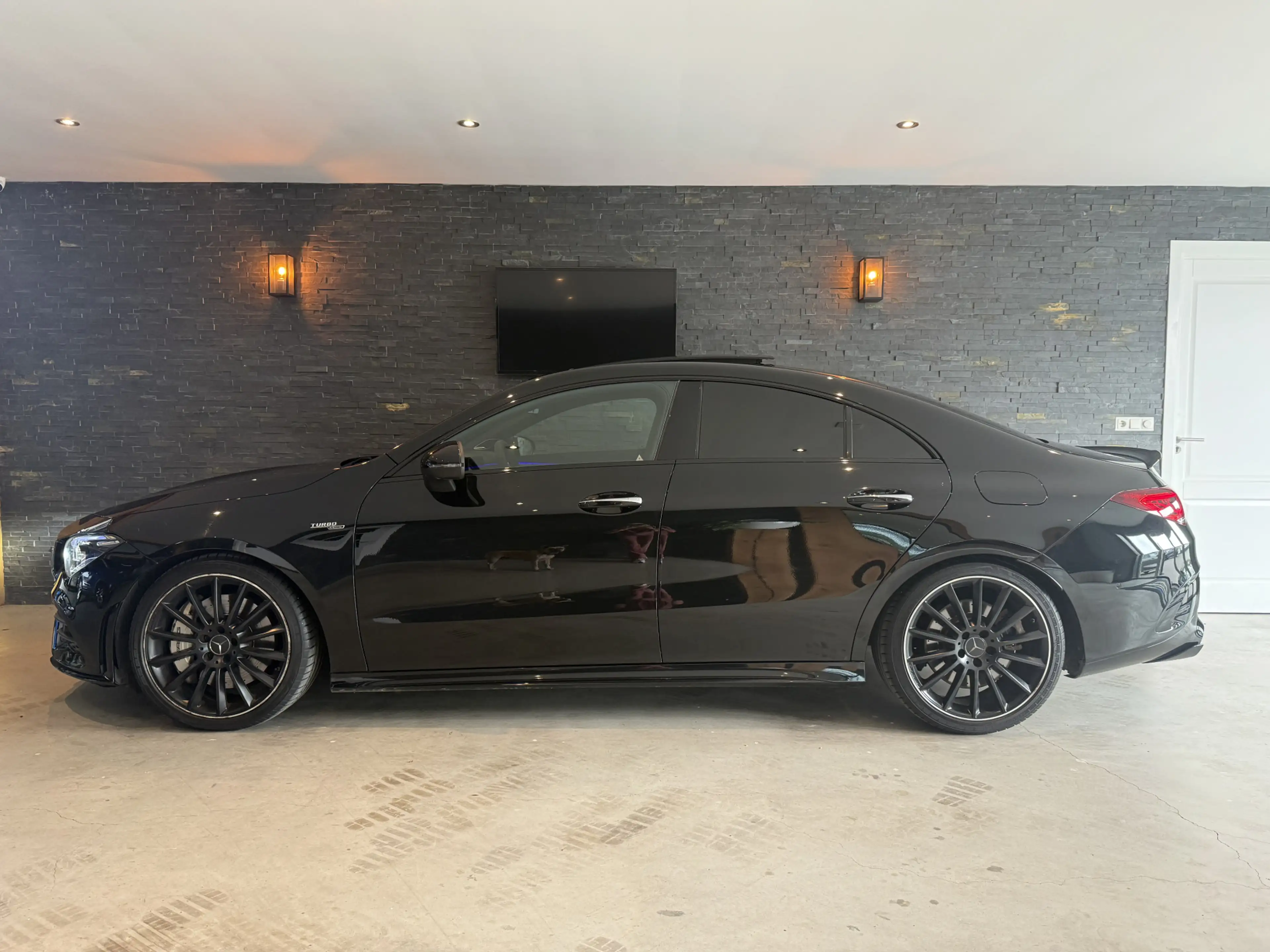 Mercedes-Benz CLA 35 AMG CLA 4MATIC Bj: 2019 / Pano / 306 PK / vol optie's — photo 2