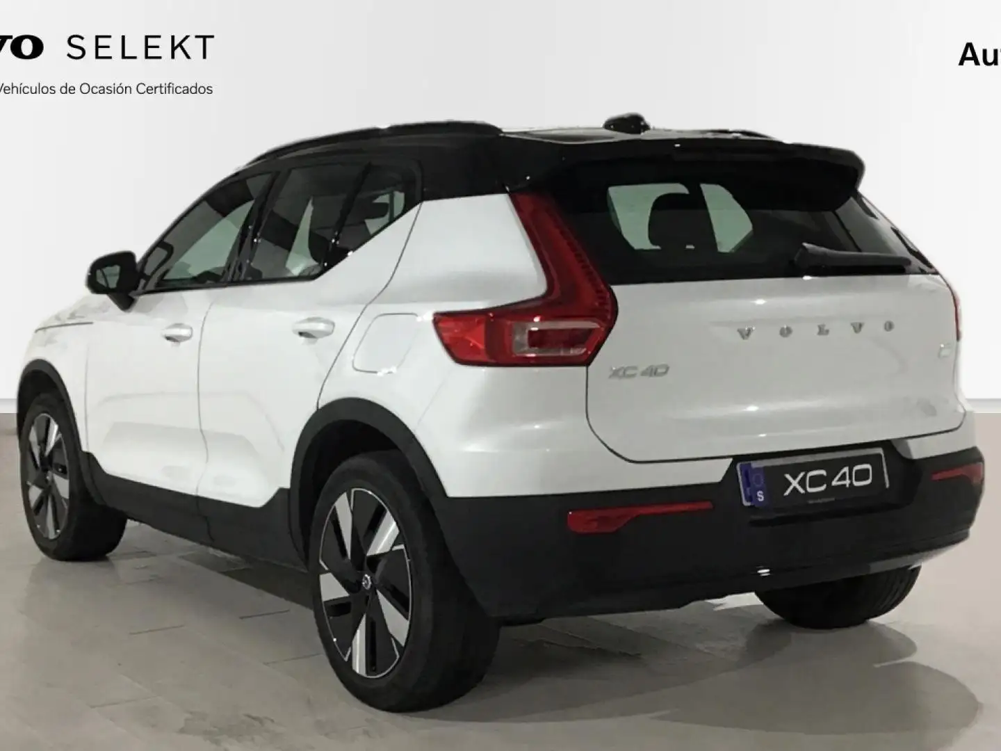 Volvo XC40 Recharge Single Extended Range Core Aut. Blanco - 2