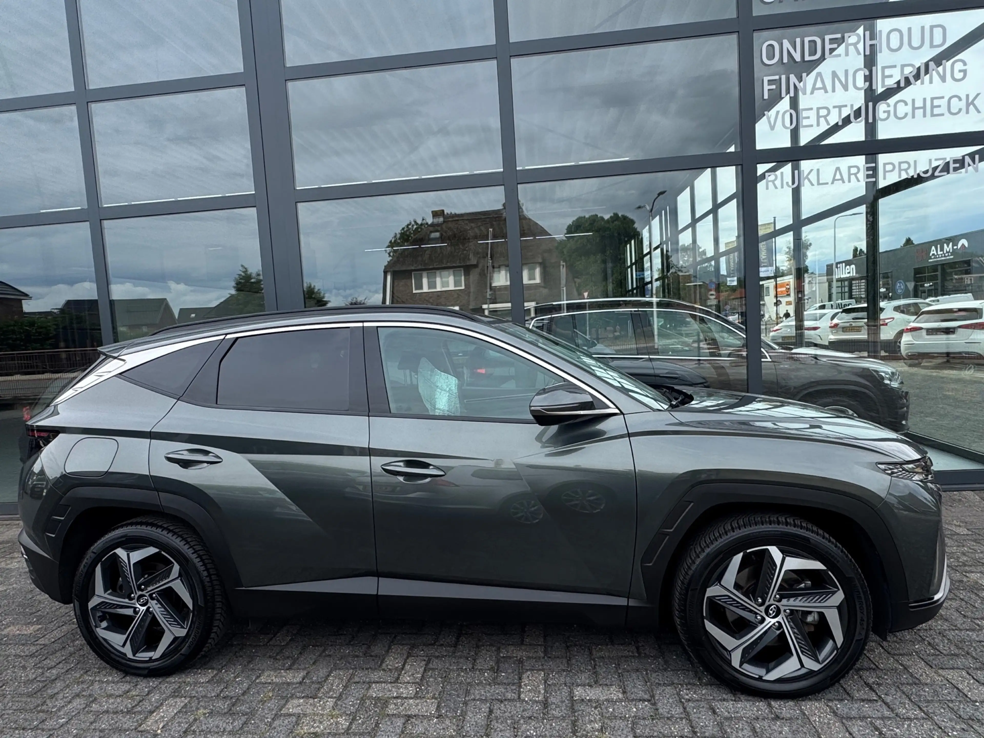 Hyundai TUCSON 1.6 T-GDI PHEV Comfort Smart 4WD — photo 8