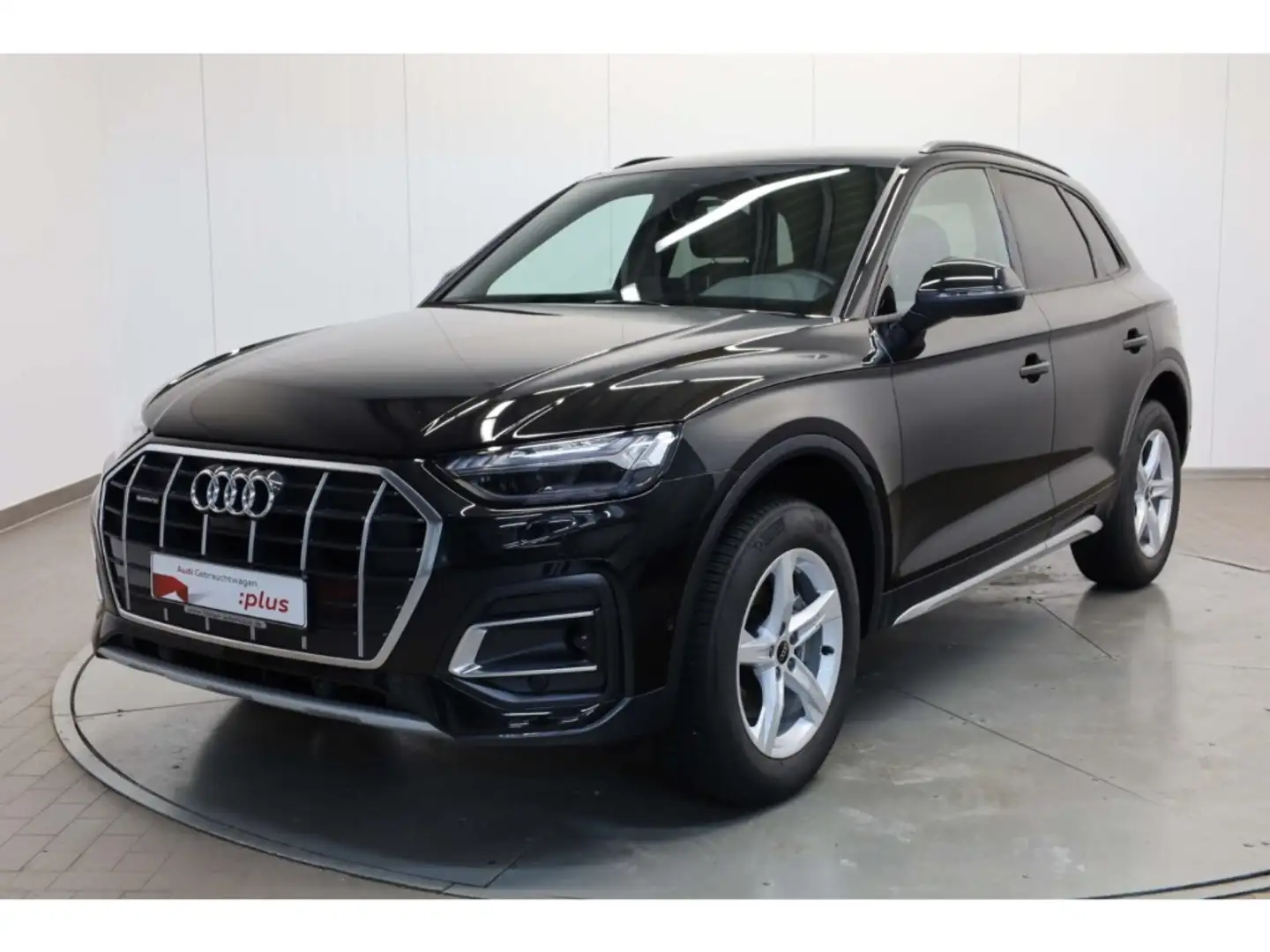 Audi Q5 40 TFSI quattro advanced AHK/360/Matrix/NAV Schwarz - 2