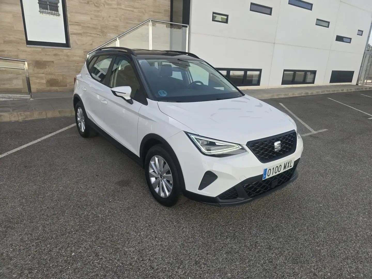 SEAT Arona 1.0 TSI S&S Style Special Edition 115 Blanco - 2