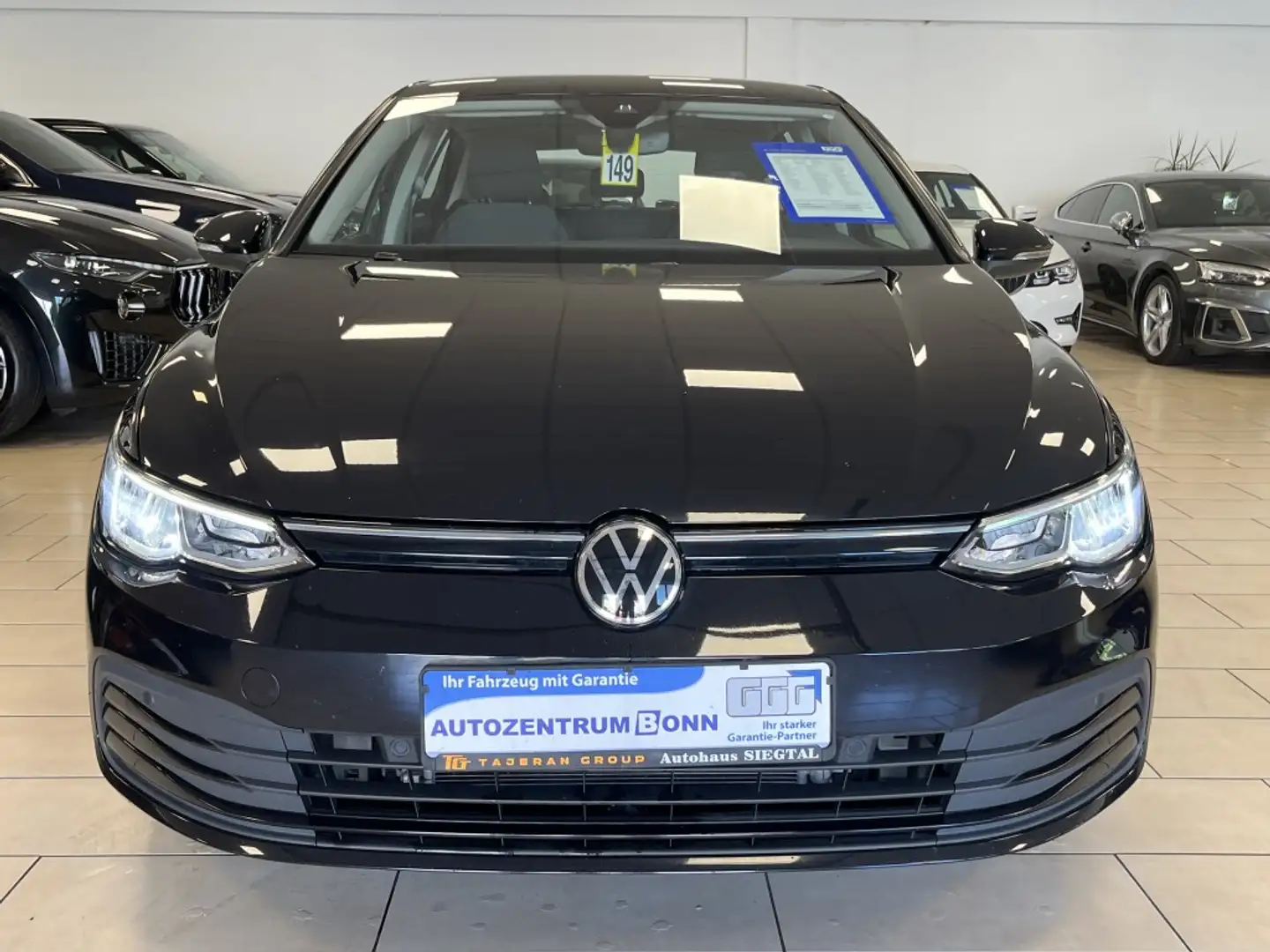 Volkswagen Golf Life*ACC*LED*AHK*Ambiente*BT-Audio*CarPlay* Zwart - 2