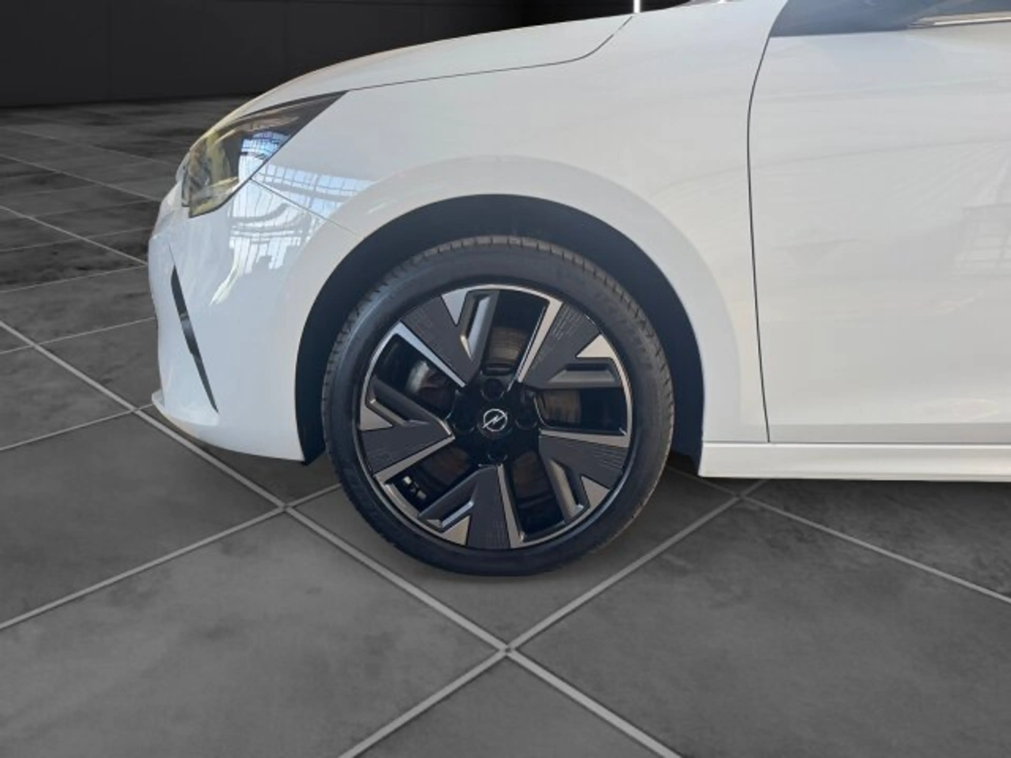 Opel Corsa-e Elegance Automatik Klimaautomatik Sitzheizung — photo 6