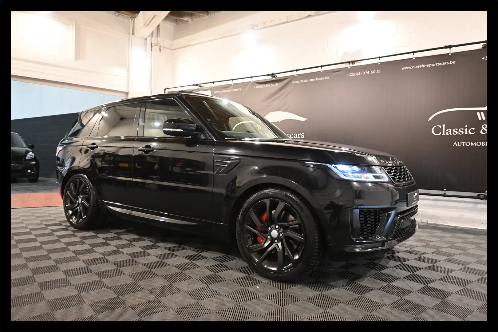 Land Rover Range Rover Sport P400 HYBRID / BLACK EDITION / CAMERA / FULL !! crna - 1