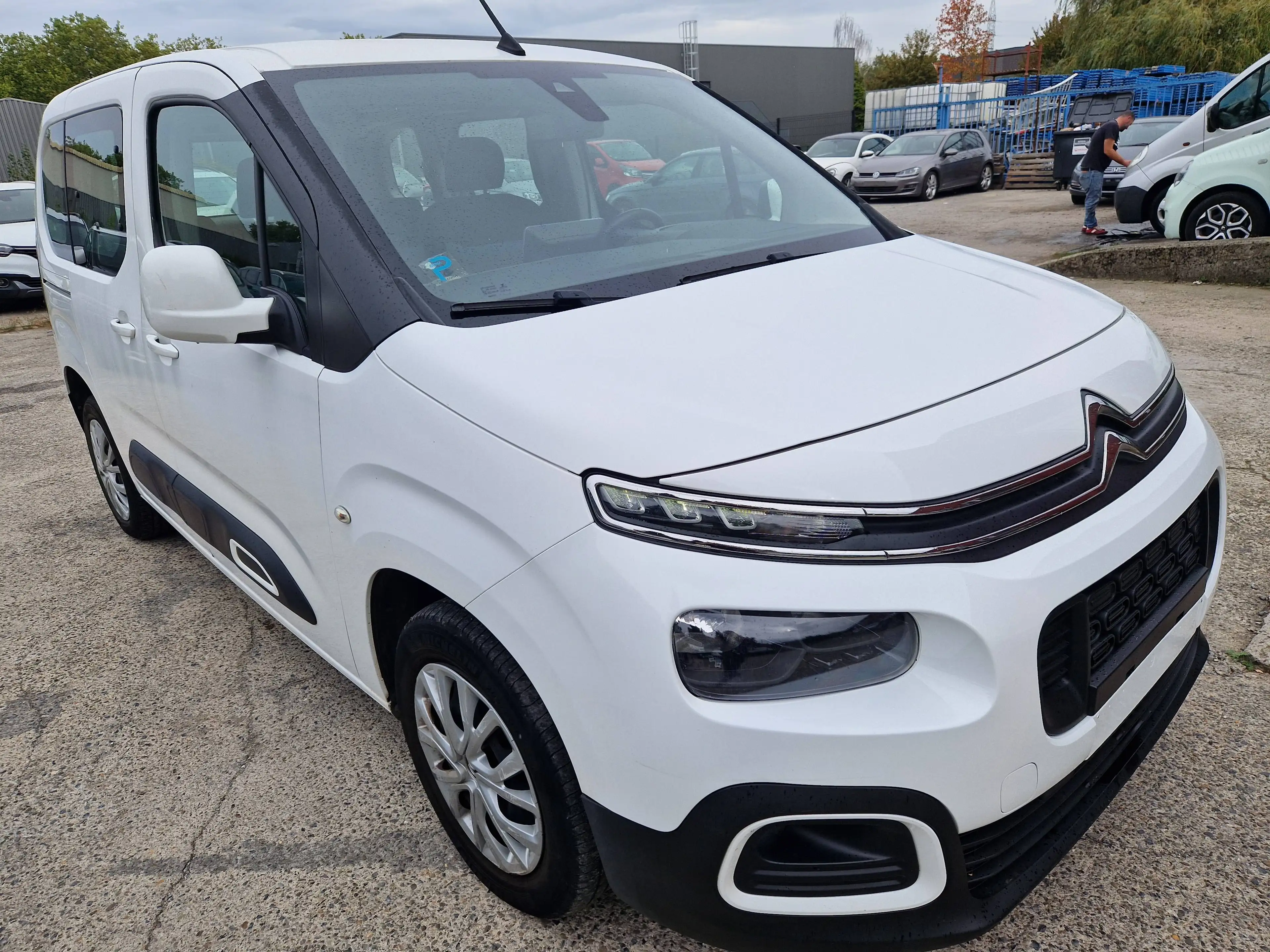 Citroen Berlingo Berlingo 1.5 BlueHDi M Feel S — photo 14