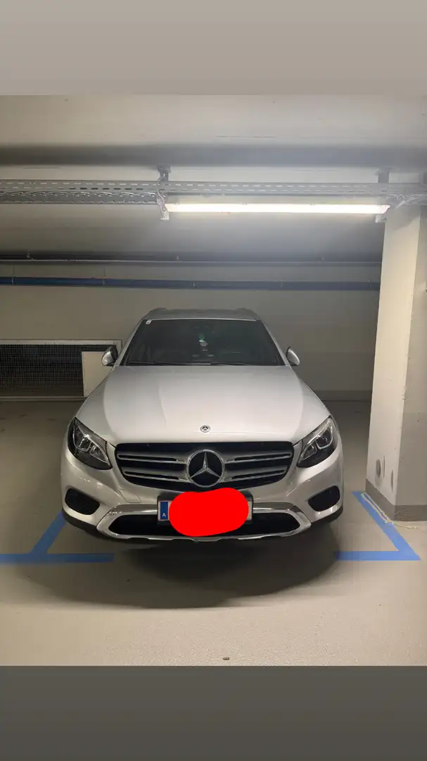 Mercedes-Benz GLC 220 d Coupé 4MATIC Aut. - 2