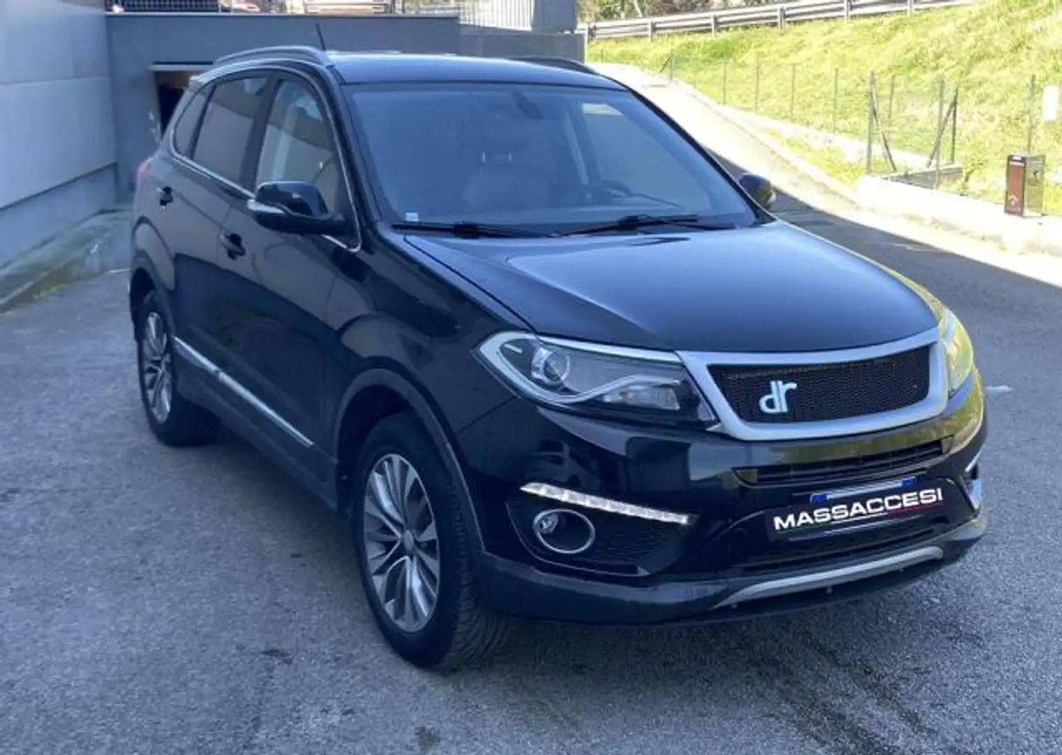 DR Automobiles DR6 Sport 1.5 Turbo Bi-Fuel Metano Negro - 1