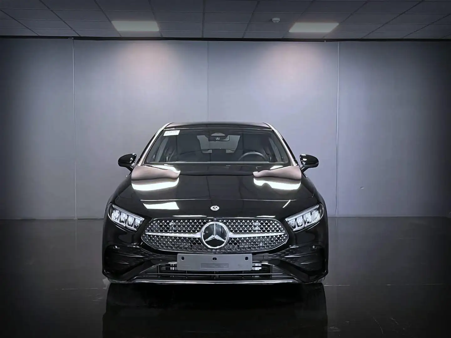 Mercedes-Benz A 200 d Automatic 5p. AMG Line Premium Black - 2