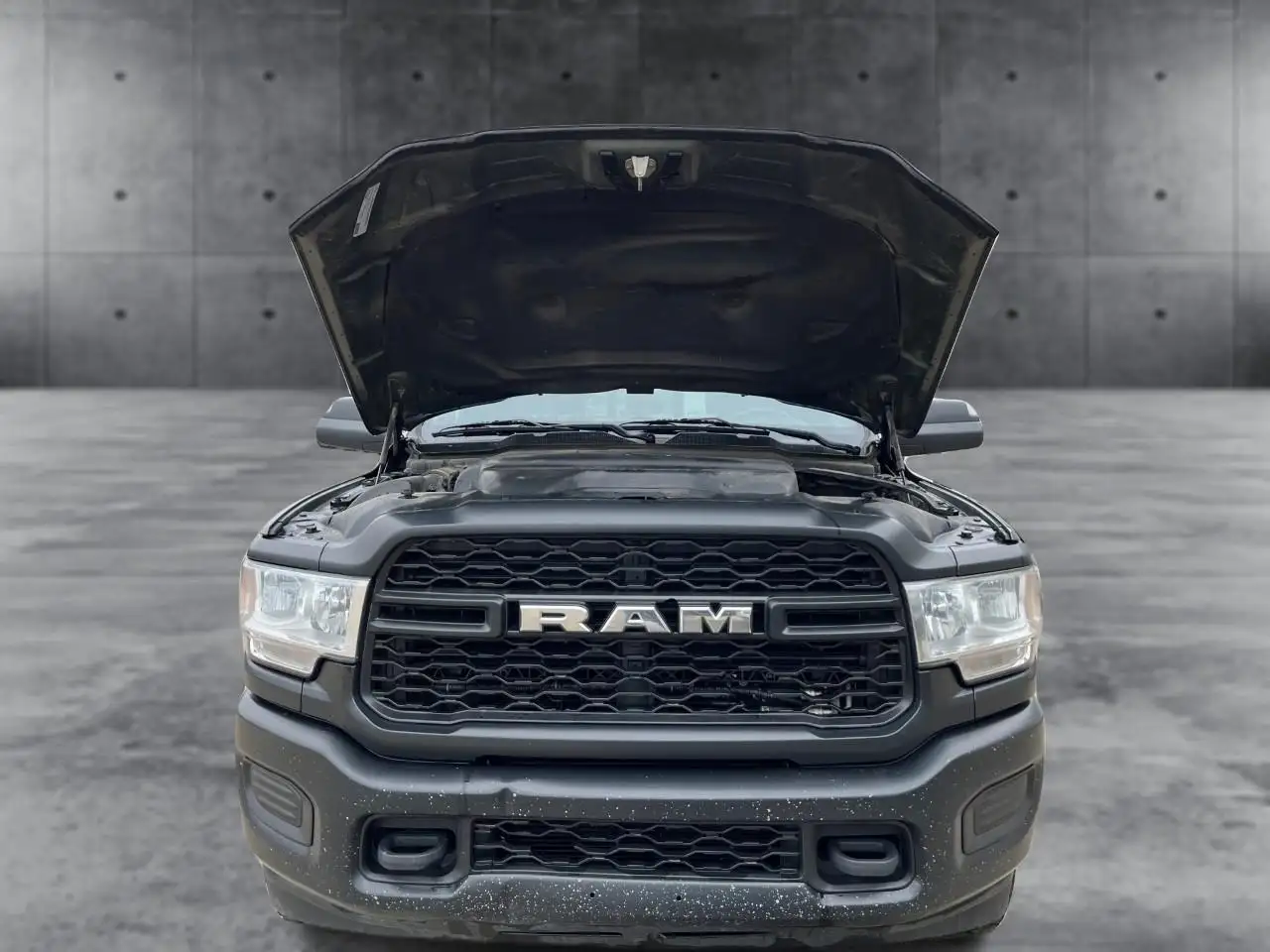 RAM 2500 снимка RAM 2500
