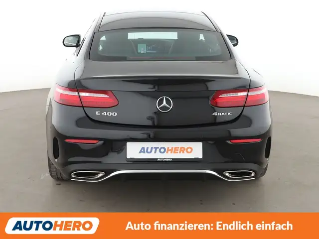 Mercedes-Benz E-Class view 5