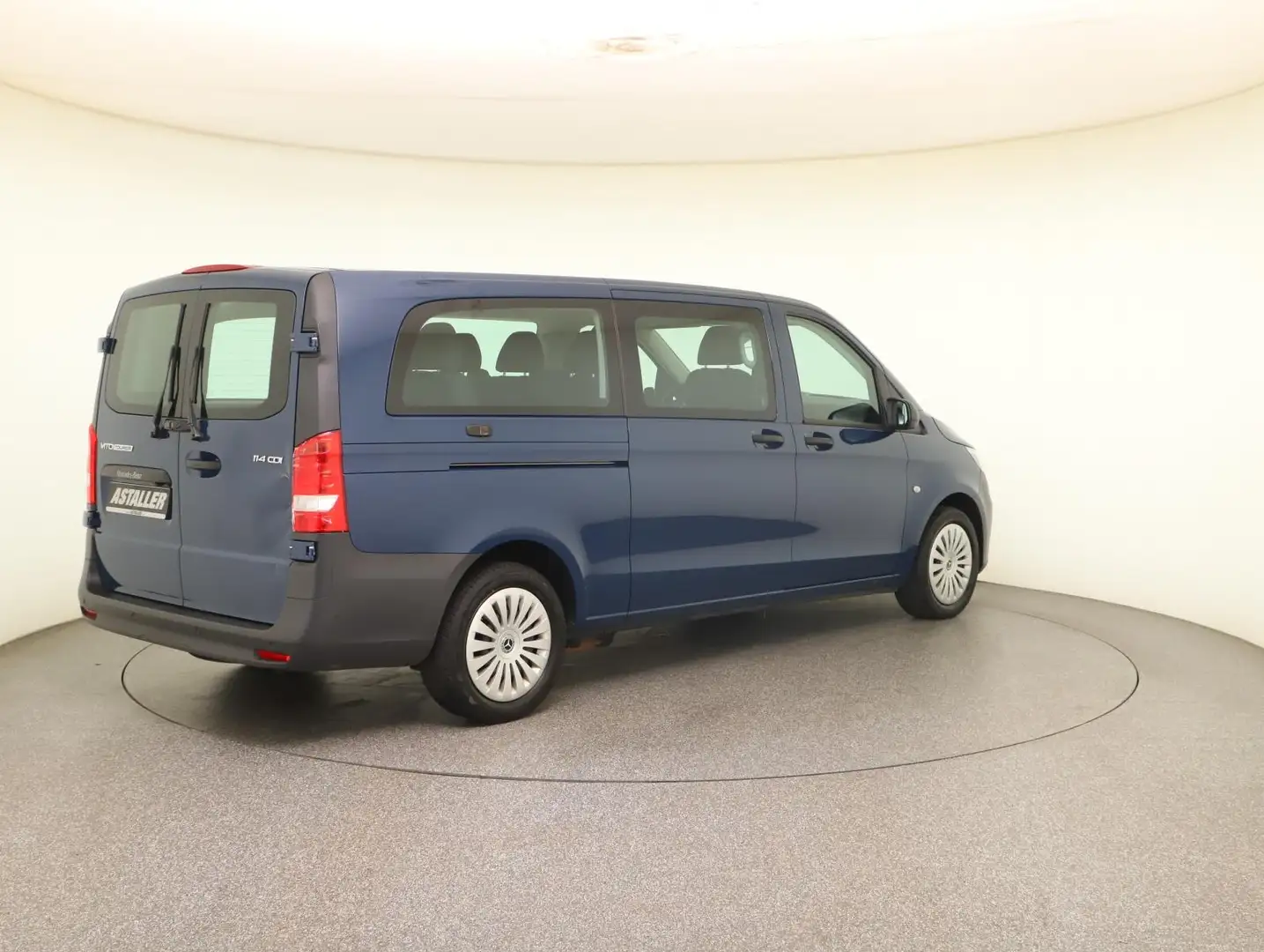 Mercedes-Benz Vito 114 CDI Tourer Pro XL Extralang L3 Flügeltü Niebieski - 2