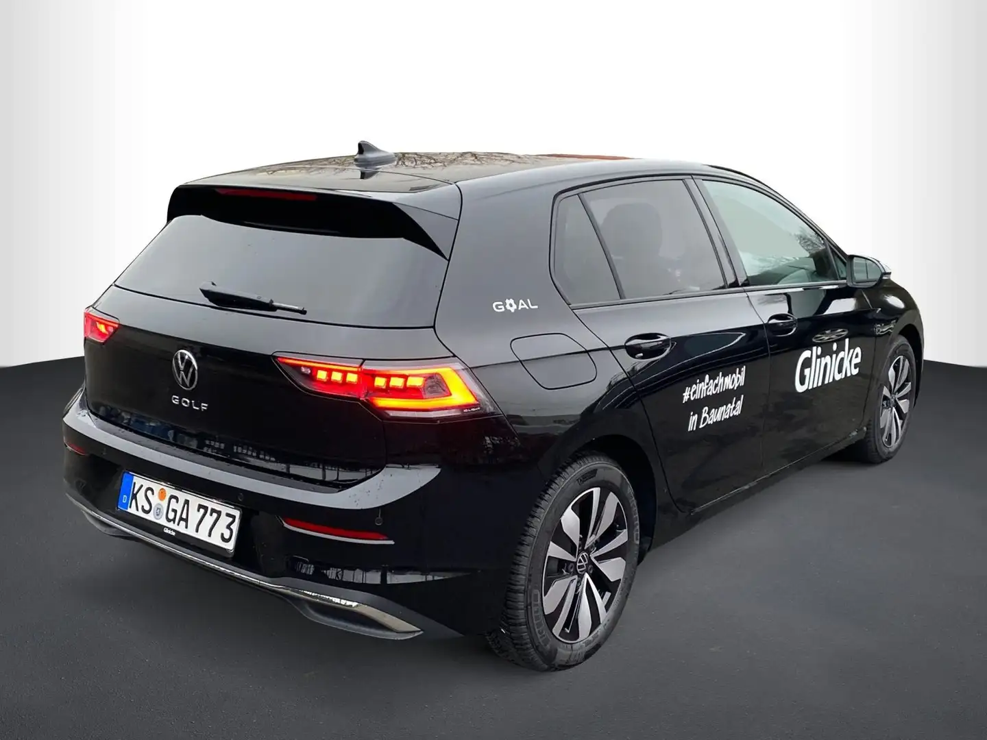 Volkswagen Golf VIII 2.0 TDI Goal DSG, NAVI, RFK, KLIMA Schwarz - 2