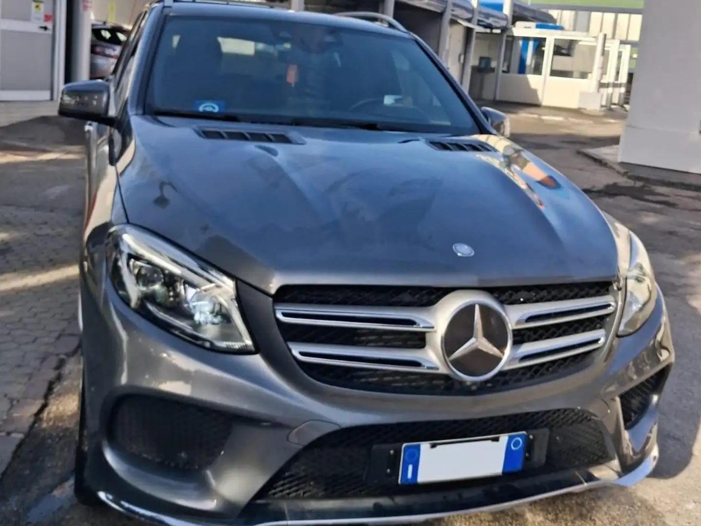 Mercedes-Benz GLE 250 GLE - W166 d Premium 4matic auto Gris - 1