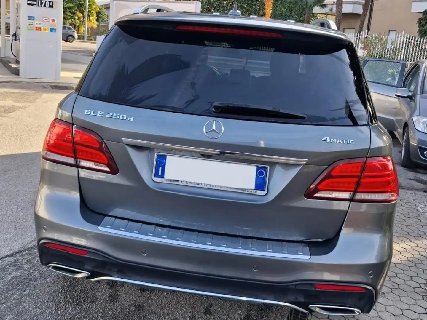 Mercedes-Benz GLE 250 GLE - W166 d Premium 4matic auto Gris - 2