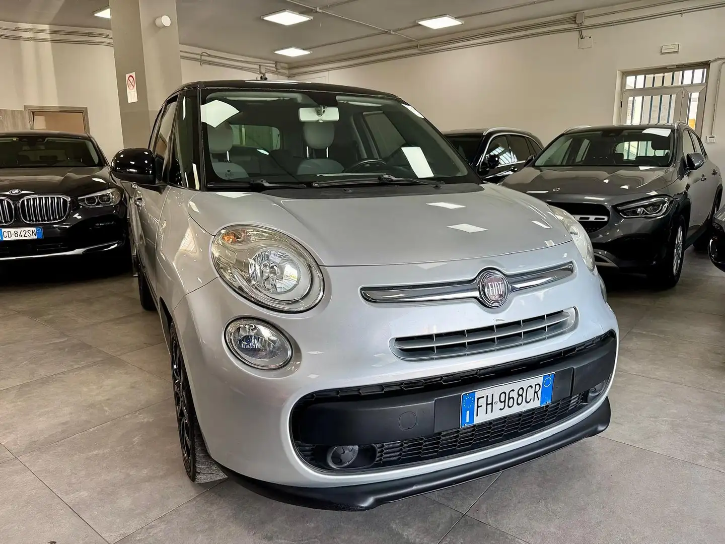 Fiat 500L 1.3 MJT 85cv BUSINESS Gris - 1