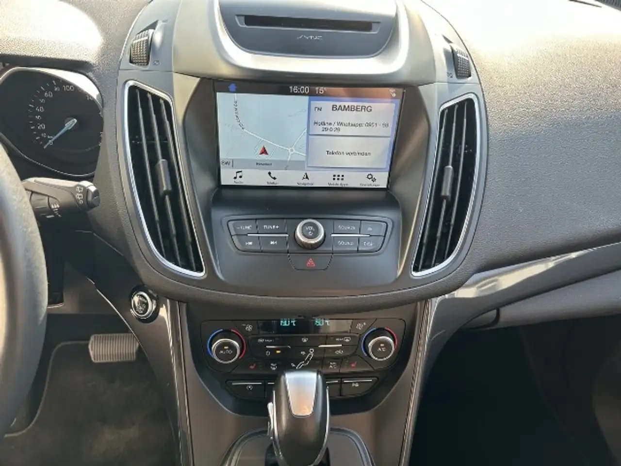 Ford C-Max 1.5 EcoBoost Titanium — photo 7