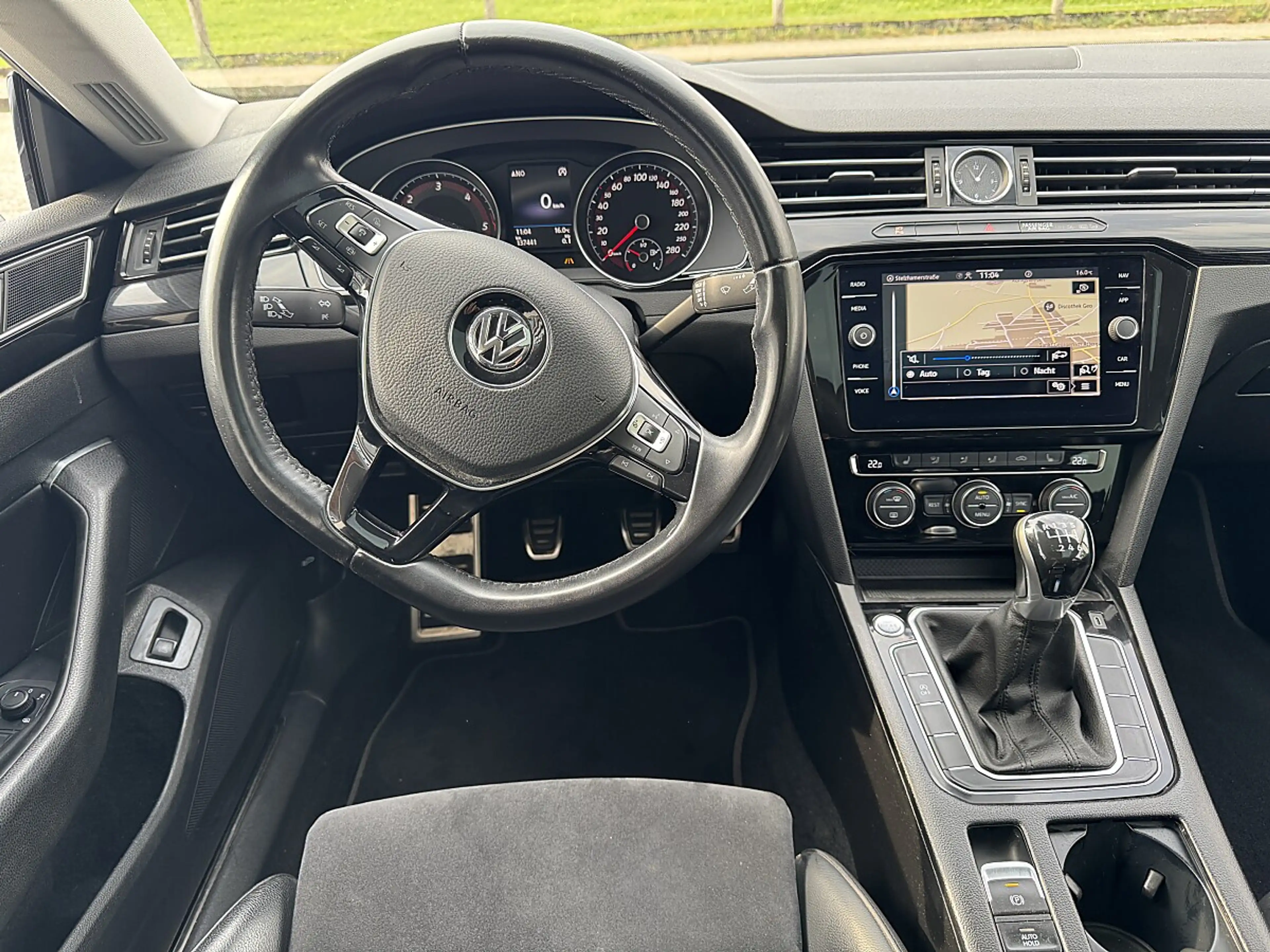 Volkswagen Arteon Elegance 2,0 TDI — photo 14