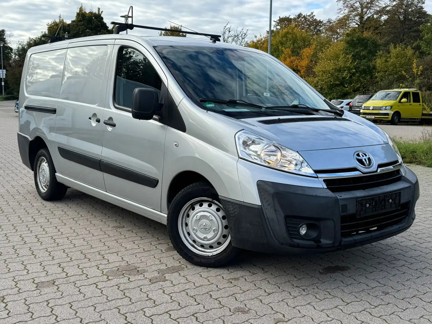 Toyota Proace L2H1 Kasten verglast Life - 2