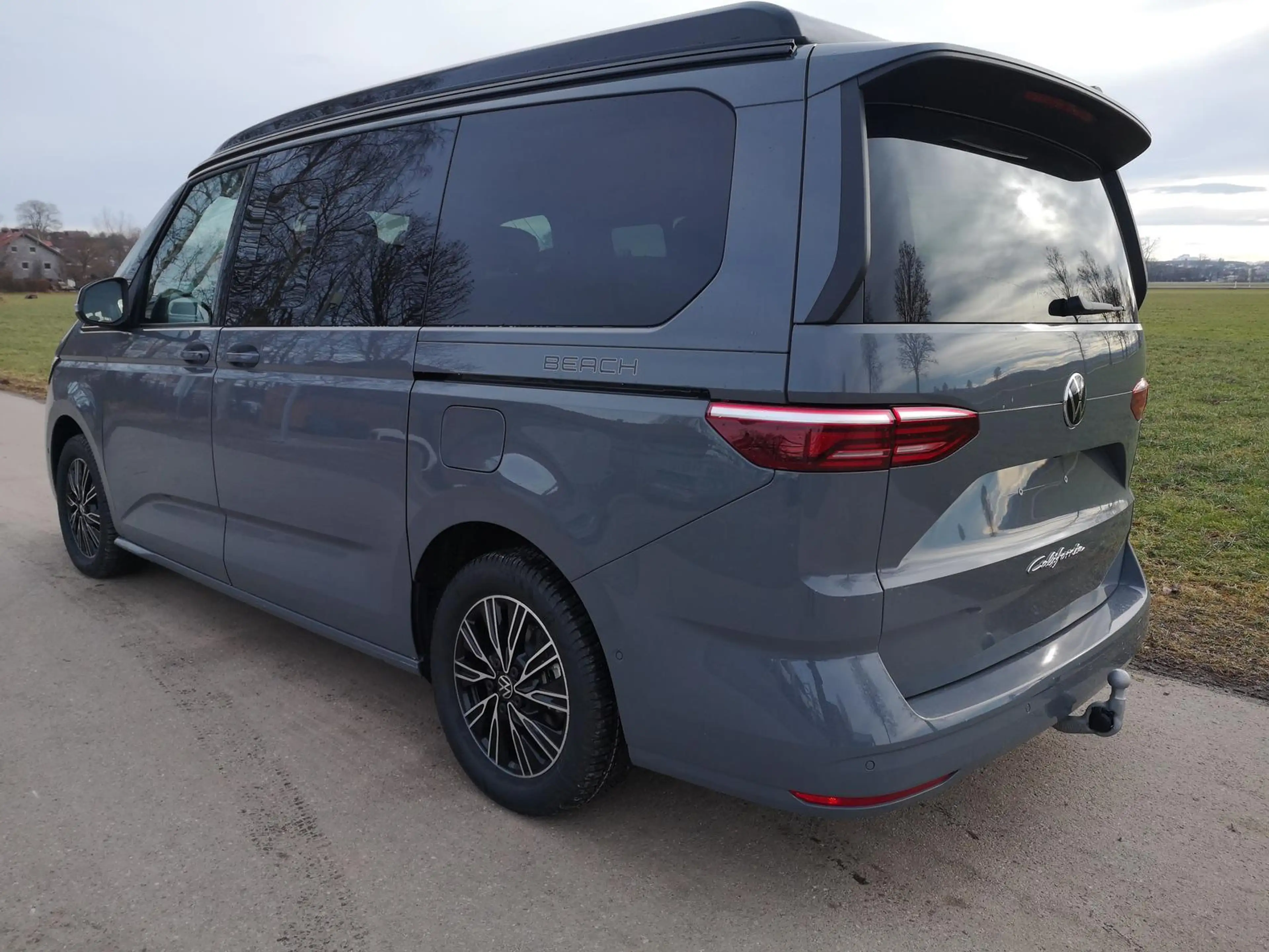 Volkswagen T7 California Beach Tour eHybrid 4MOTION 1.5 TSI 180 kW (245 ... — photo 2