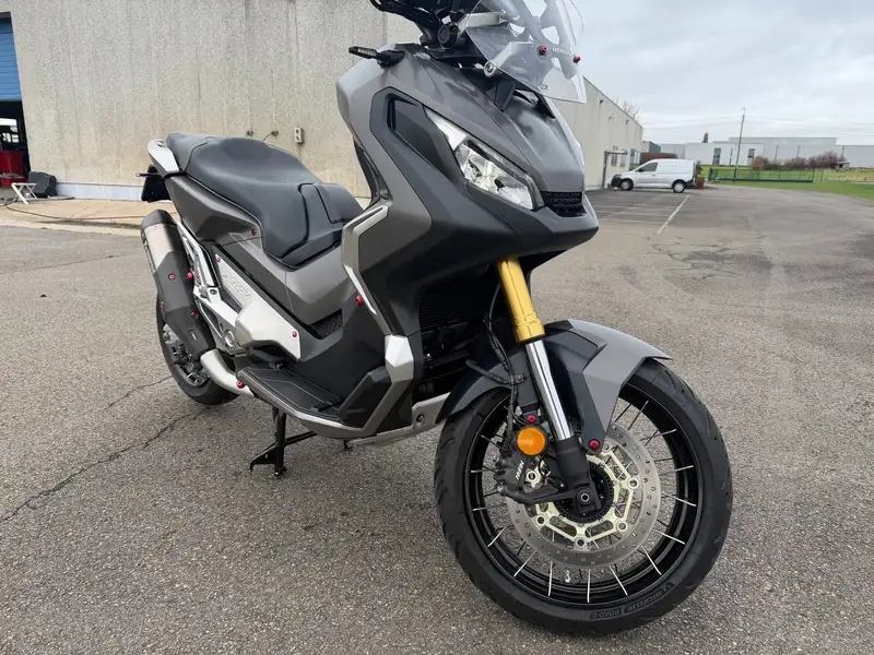 Honda X-ADV - foto 2