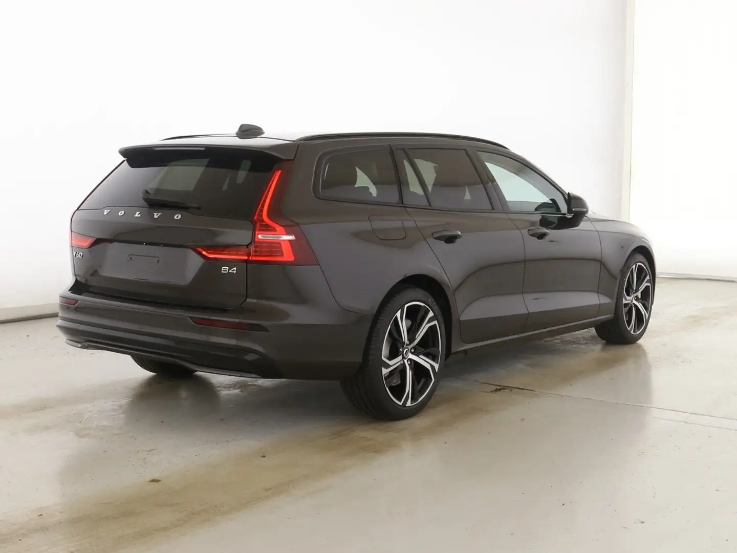 Volvo V60 B4 Benzin Plus Dark 19"+PANO+H&K+360°+ACC Gris - 2