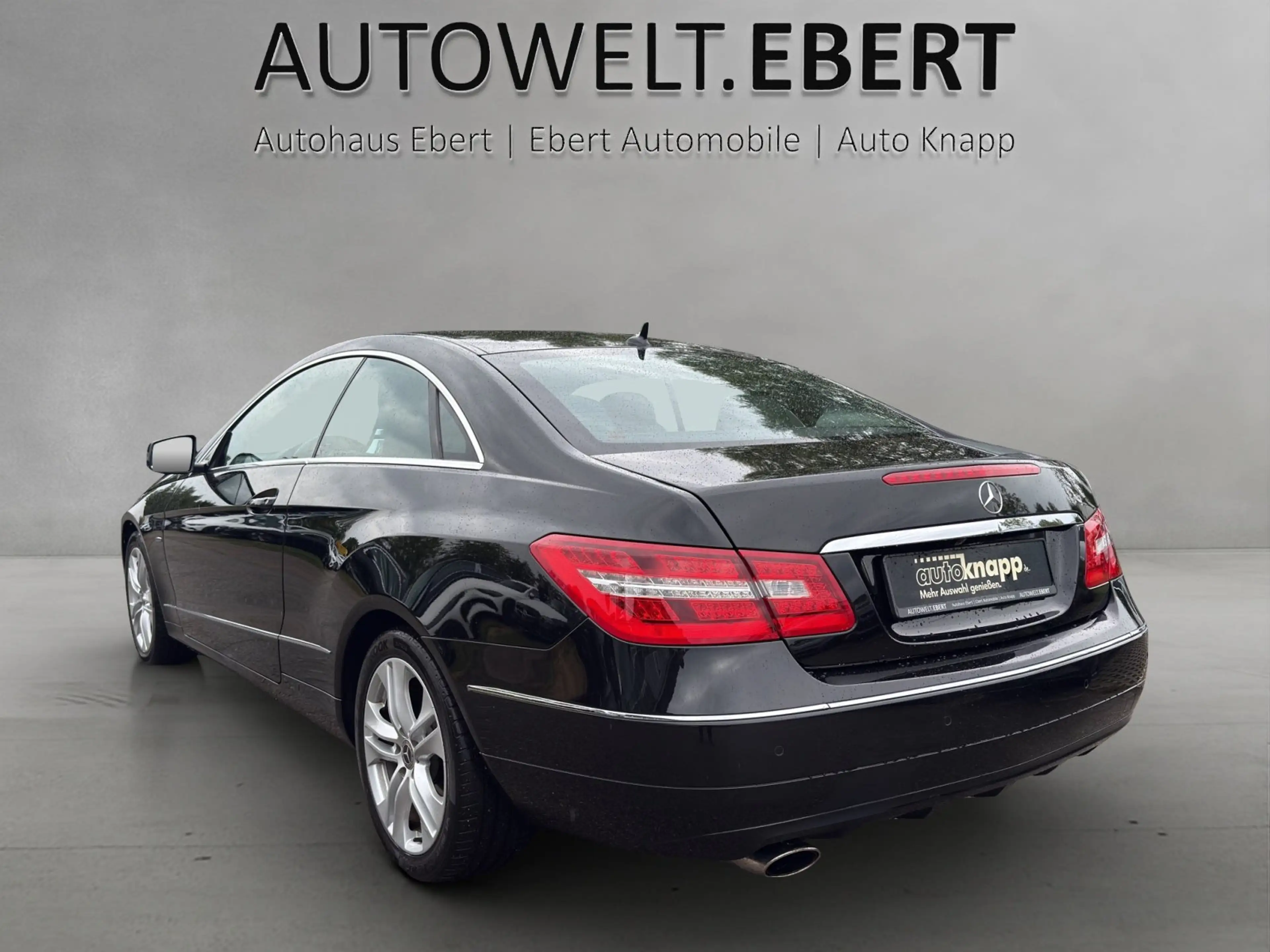 Mercedes-Benz E 250 CGI Elegance BlueEfficie Coupe — photo 3