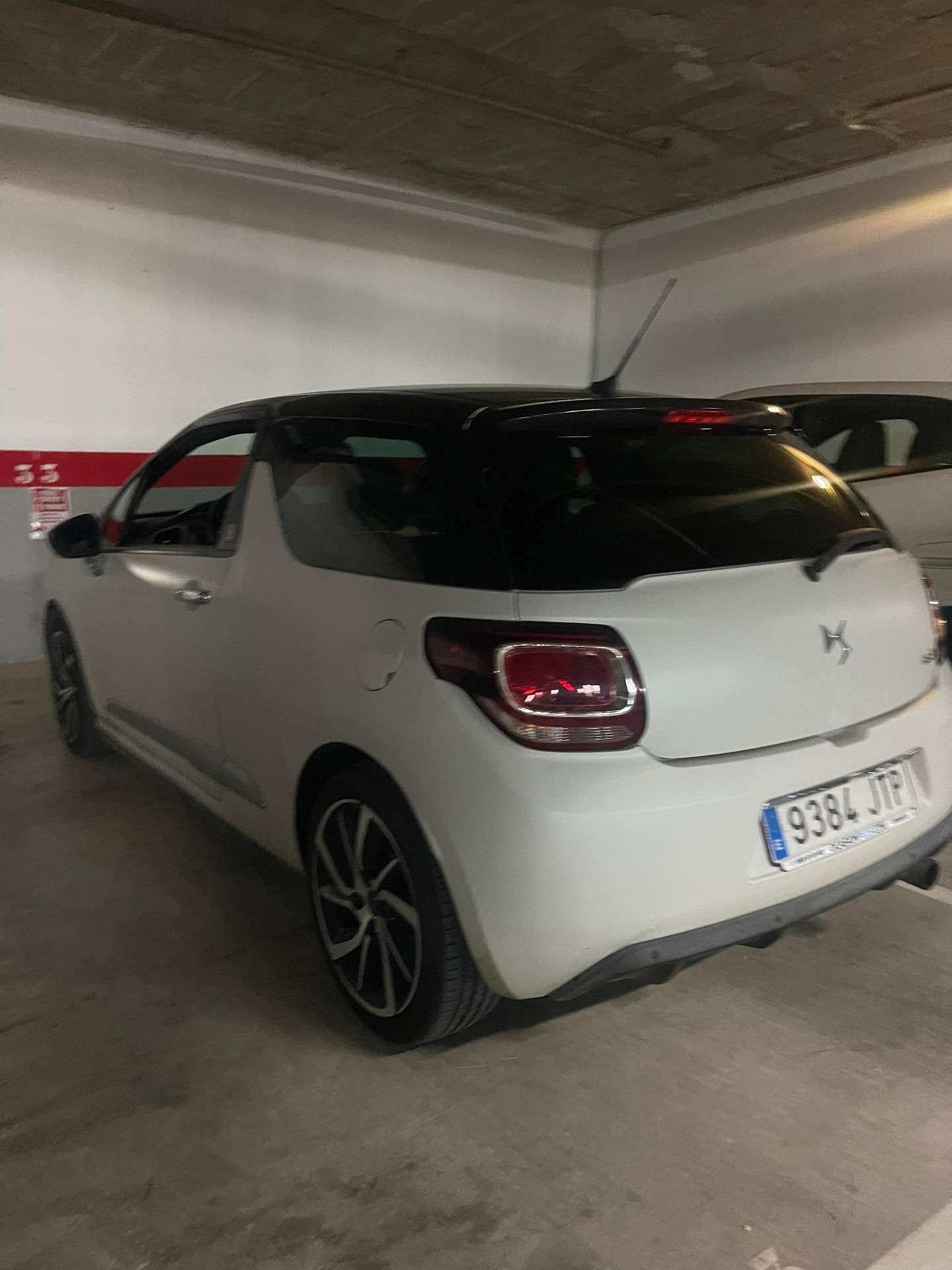 DS Automobiles DS 3 PureTech 110 S&S EAT6 Givenchy Le MakeUp - foto 1