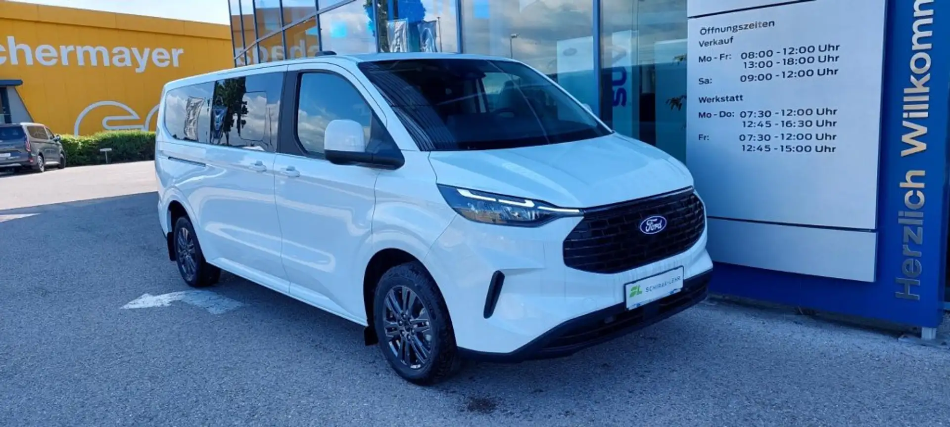 Ford Tourneo Custom Tour Cust Bus Trend 320L2  2.0l EBL 100/136PS M6 Blanc - 1