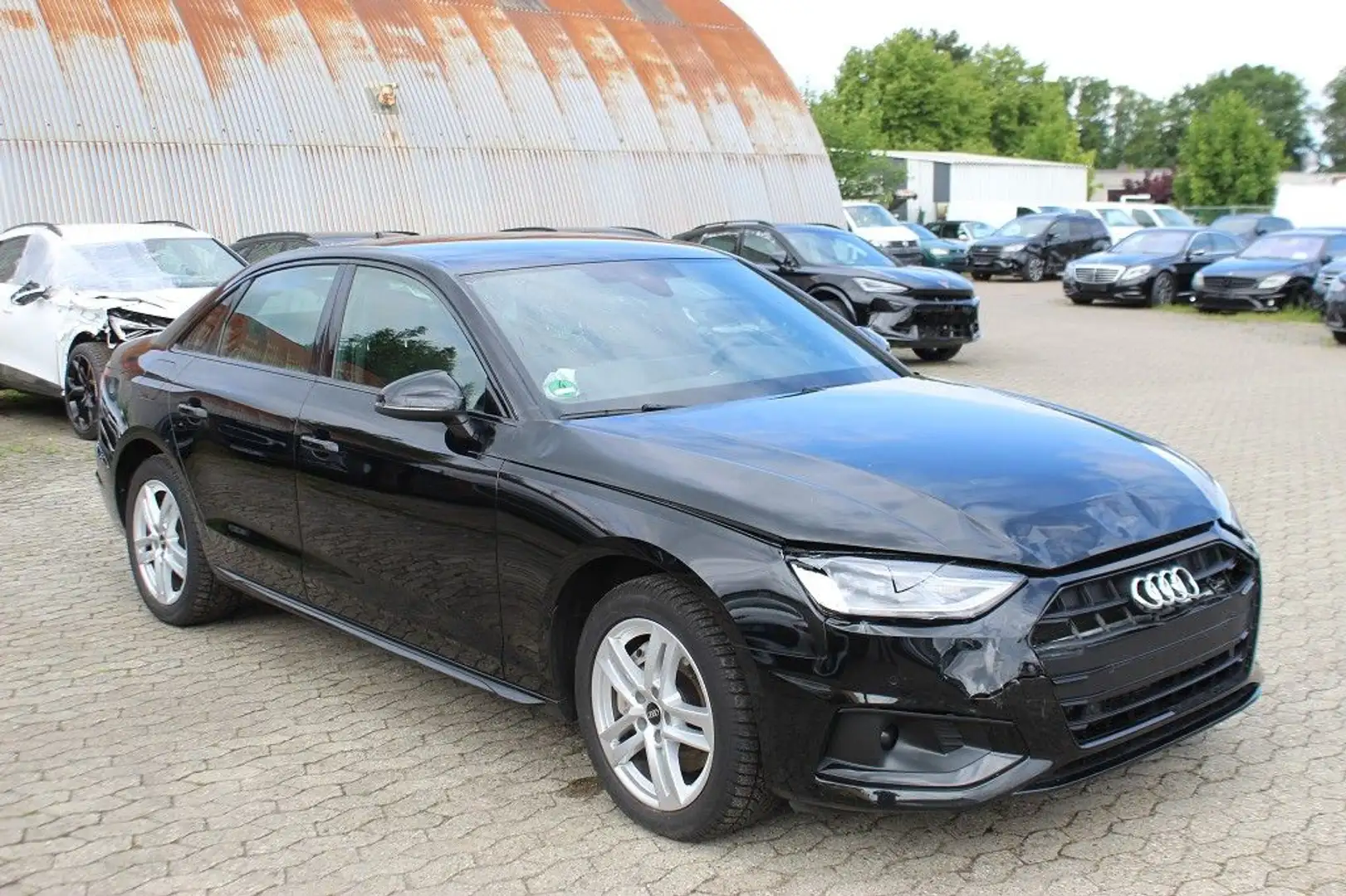 Audi A4 40 TDI S-tronic advanced LED ACC Schwarz - 1