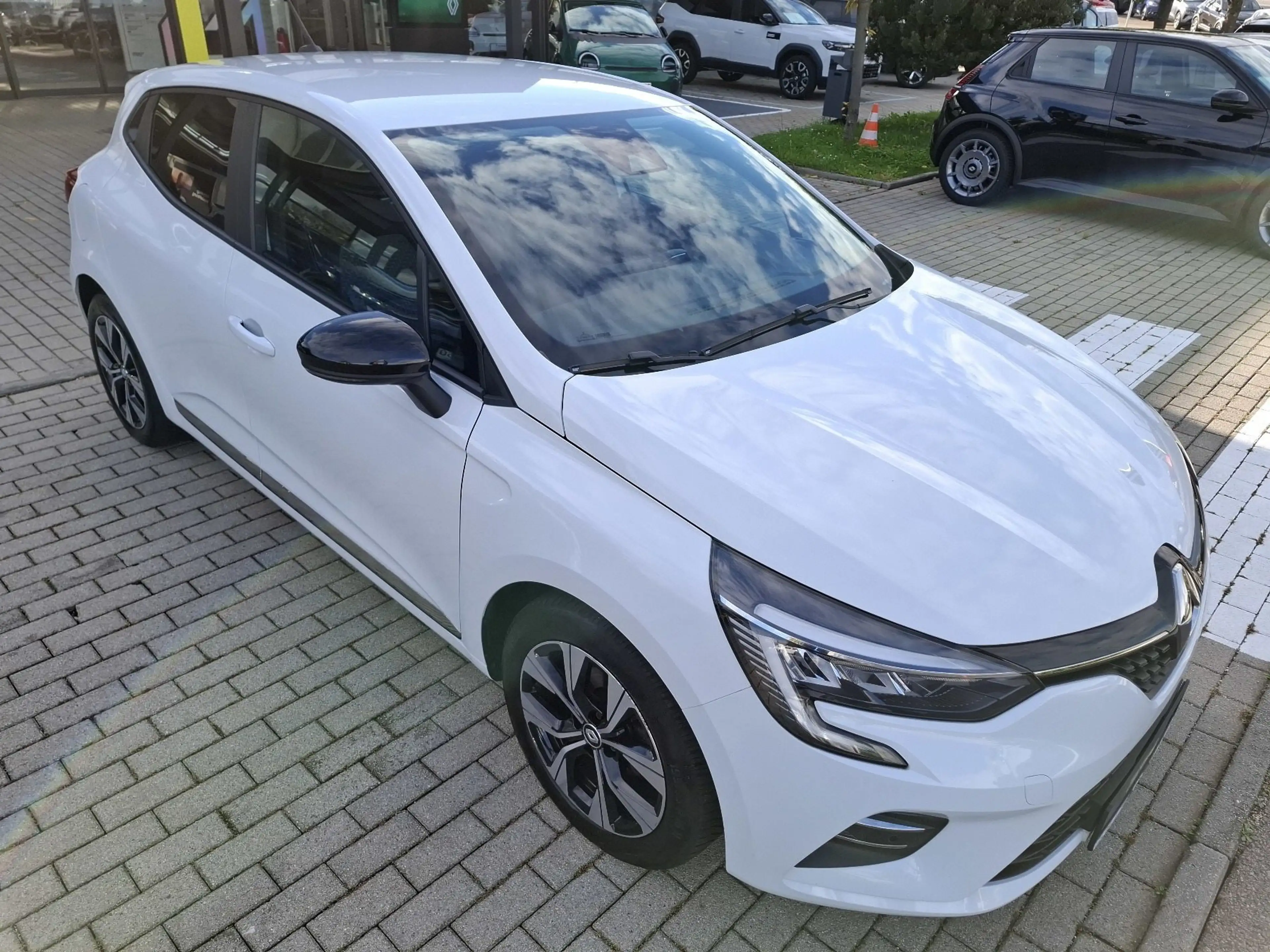 Renault Clio EVOLUTION SCe 65 — photo 4