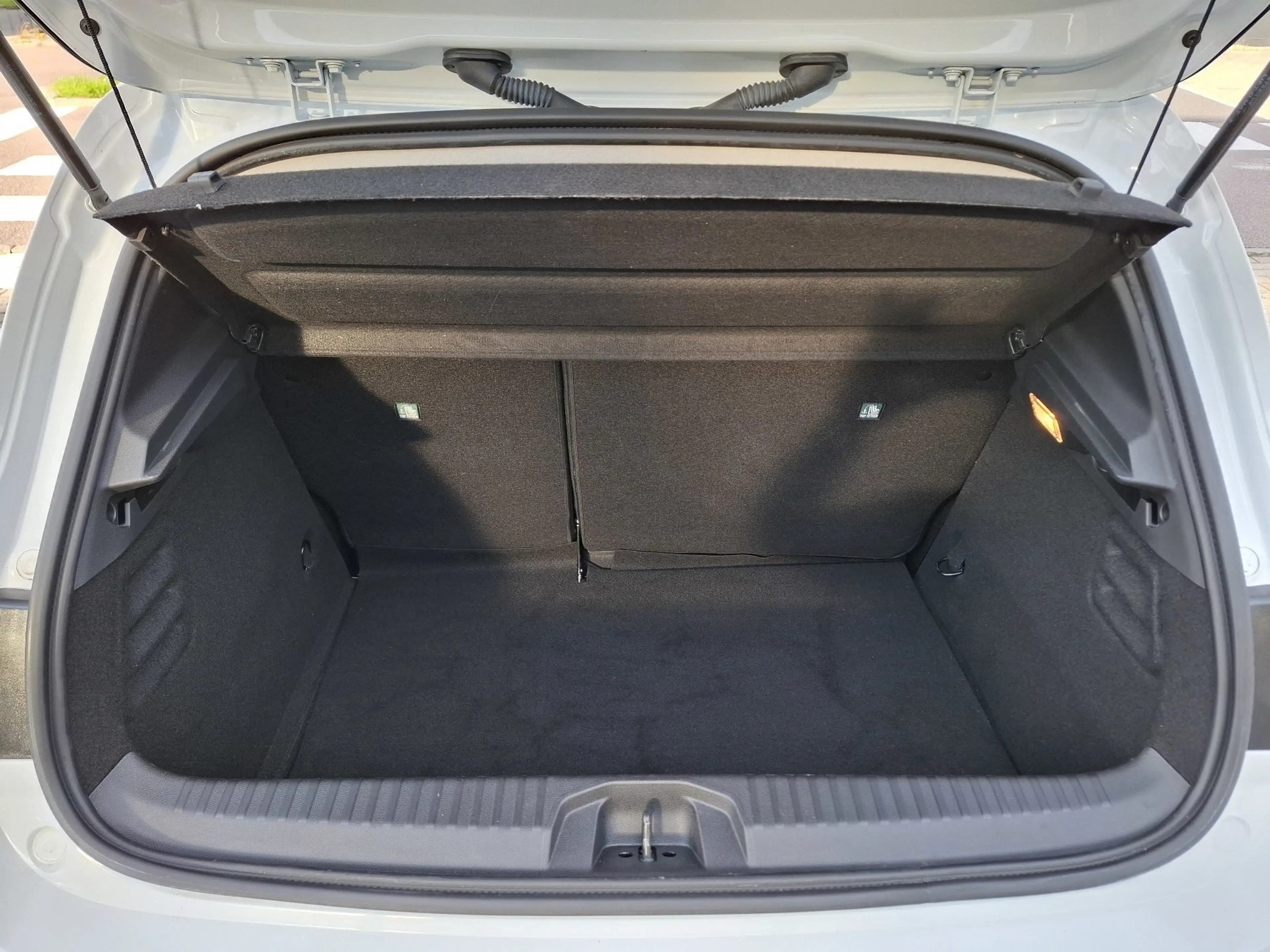 Renault Clio EVOLUTION SCe 65 — photo 10