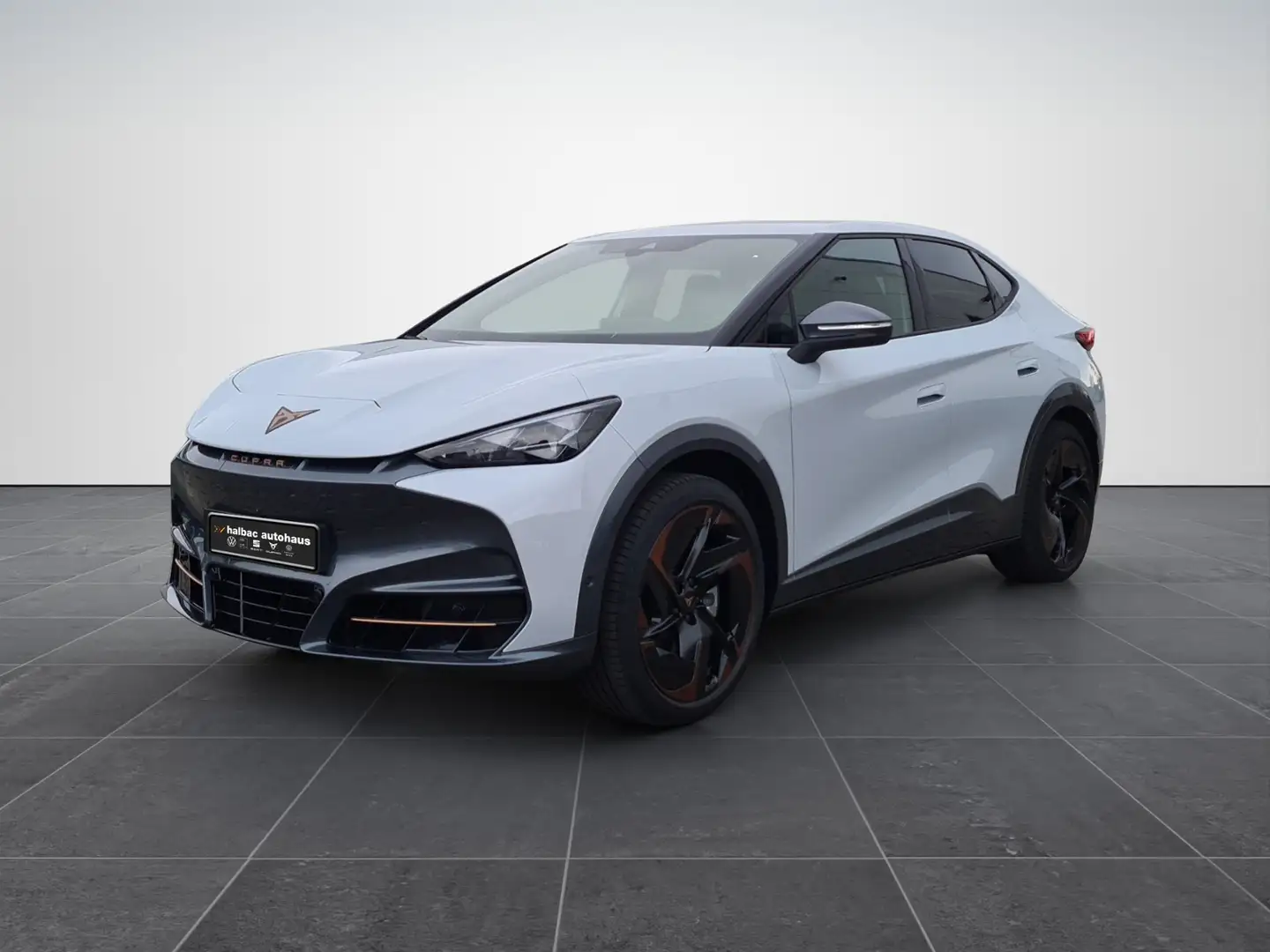 CUPRA Tavascan 210 kW Endurance 77kWh +NAVI+LED+WÄRMEPUMPE+SHZ+P Silber - 2