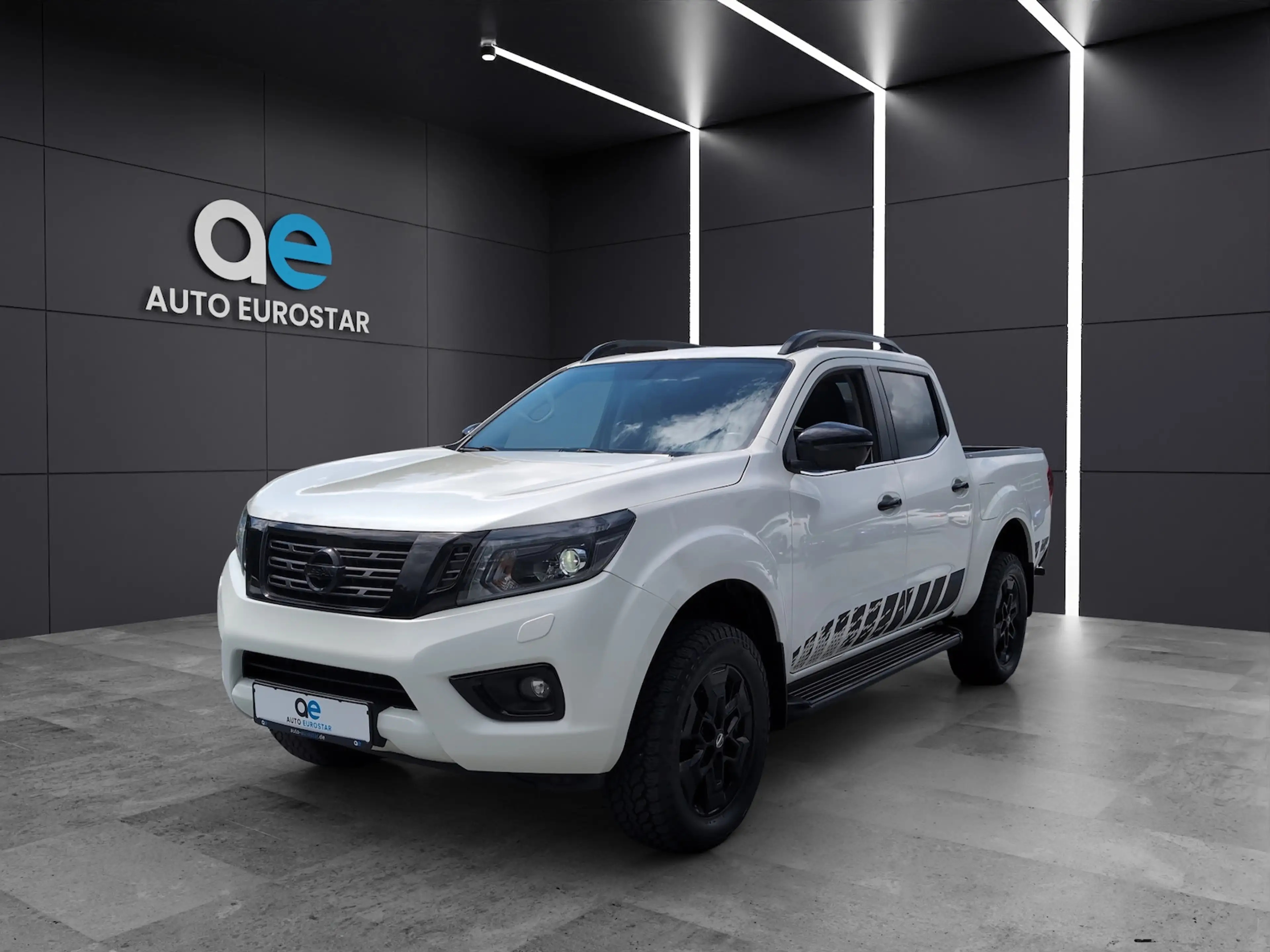 Nissan NP300 N-Guard Double Cab*Diff-Sperre*LED*