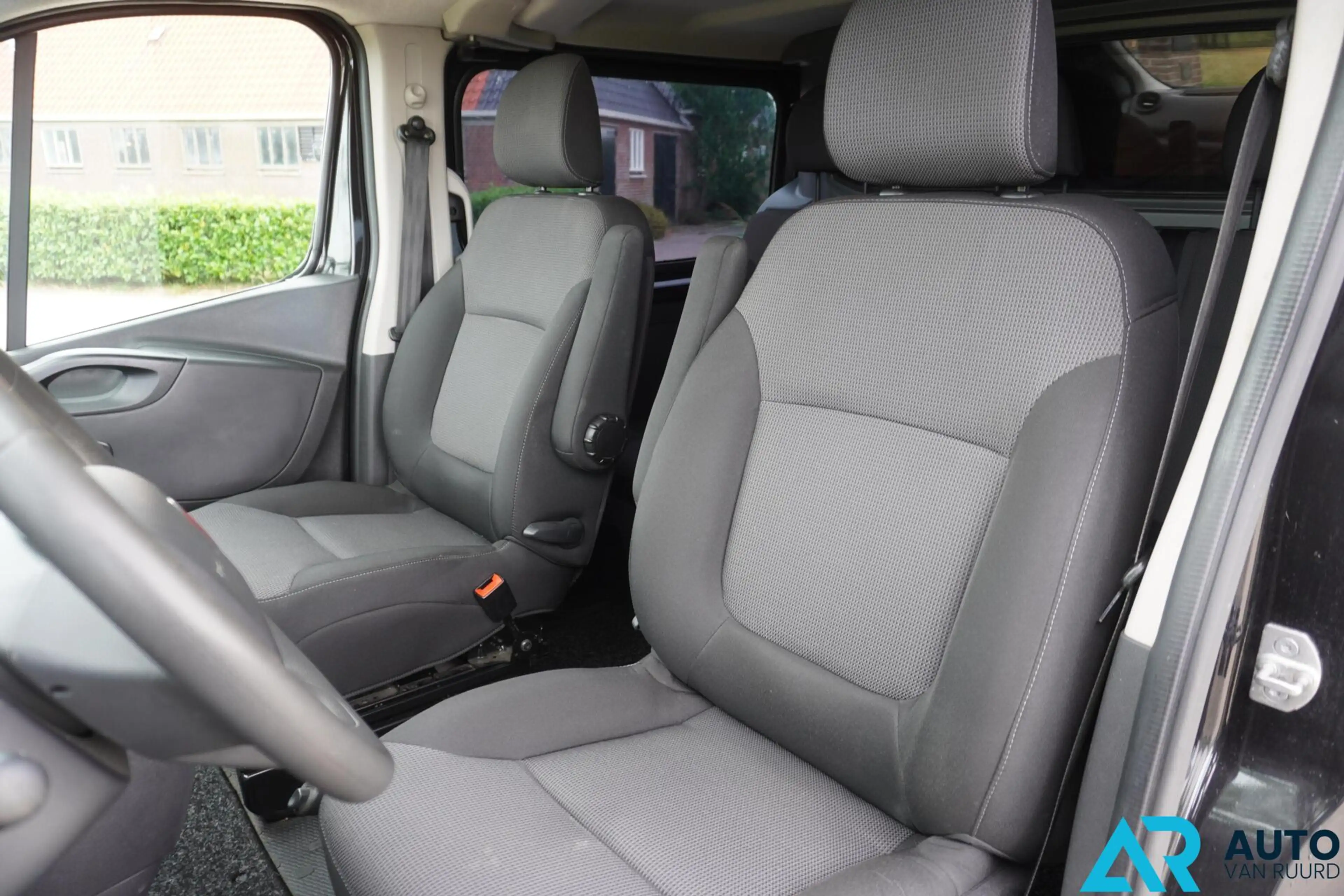 Fiat Talento 2.0 L2H1 DC * Dubbele cabine * Nette auto * — photo 4