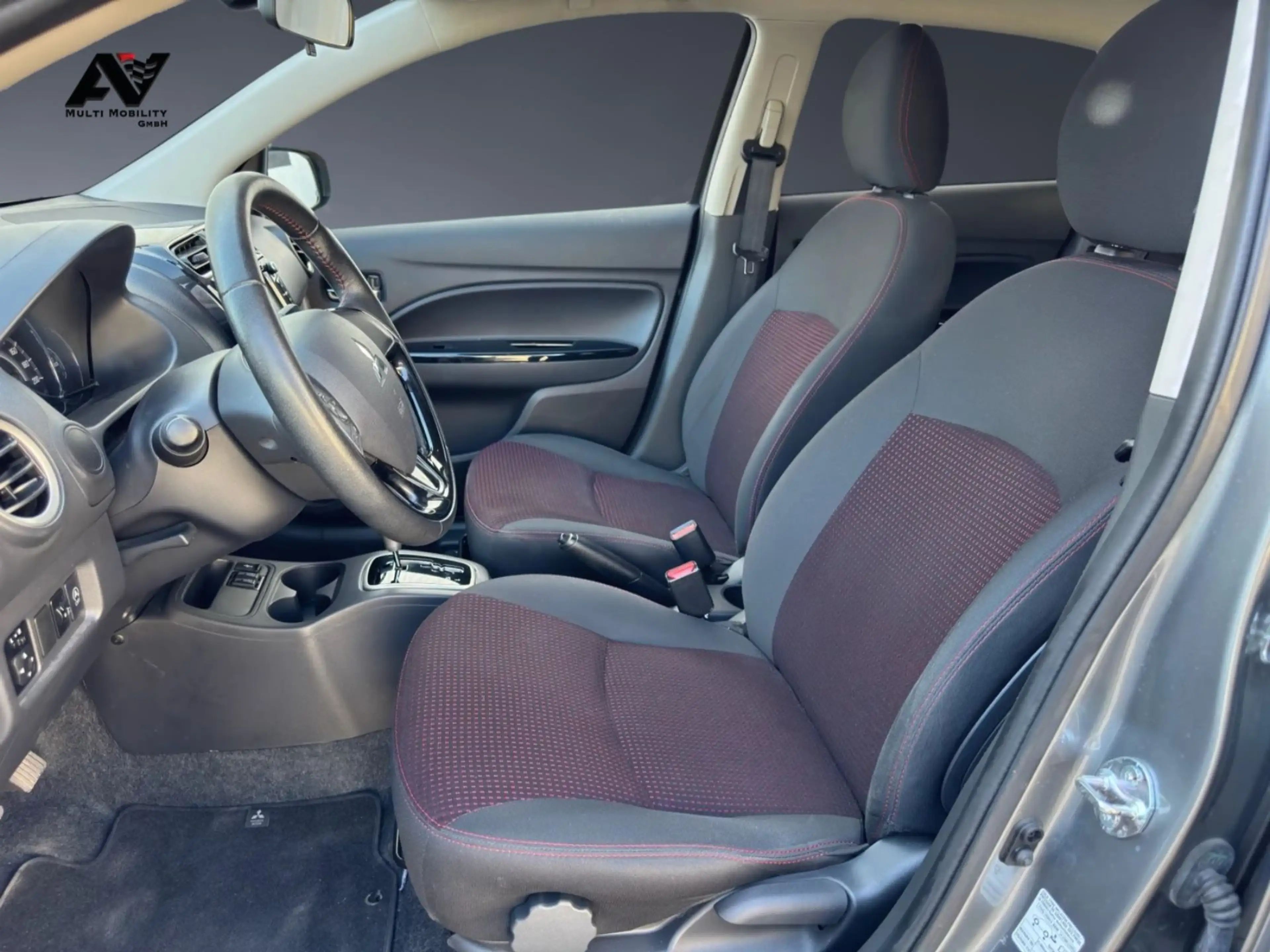 Mitsubishi Space Star Diamant Edition+ Automatik SHZ Klima — photo 11