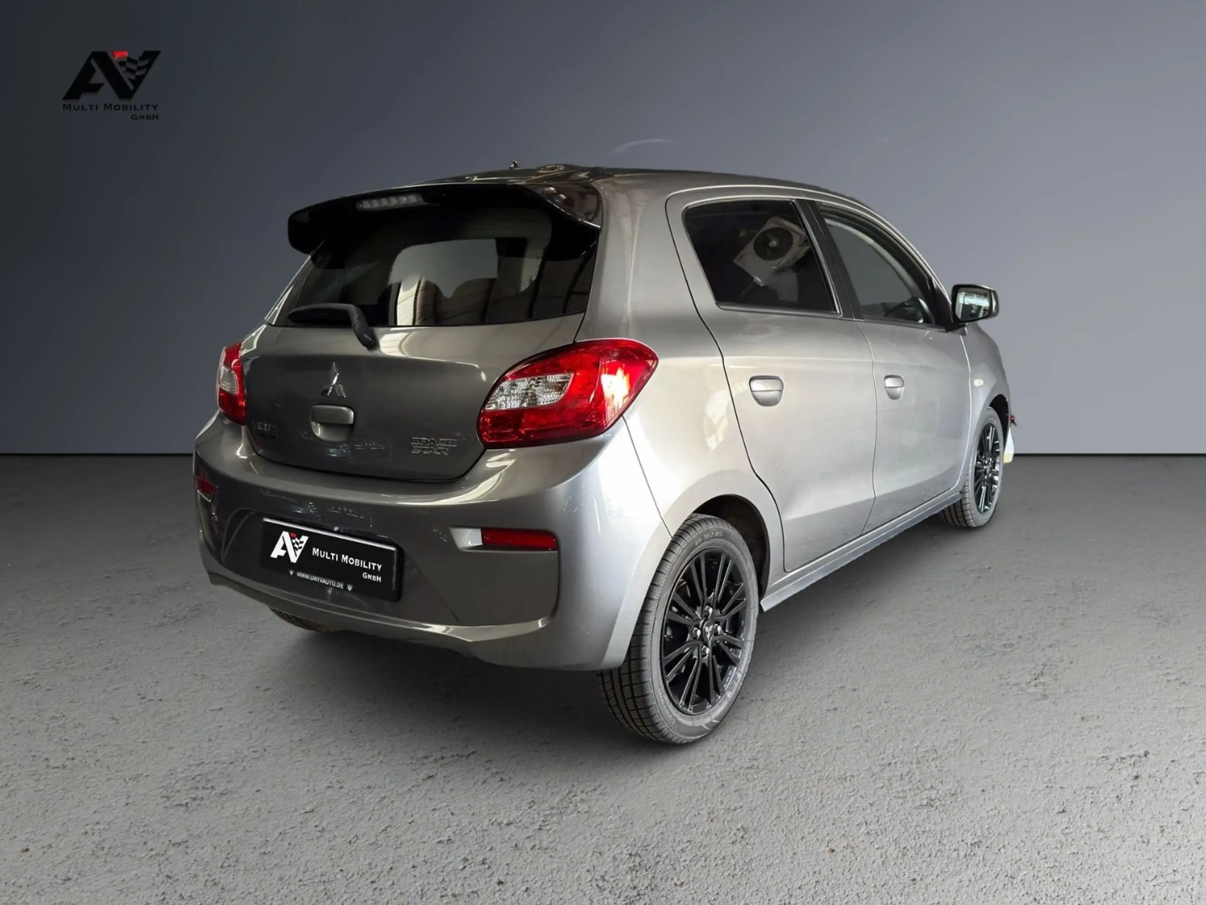 Mitsubishi Space Star Diamant Edition+ Automatik SHZ Klima — photo 7