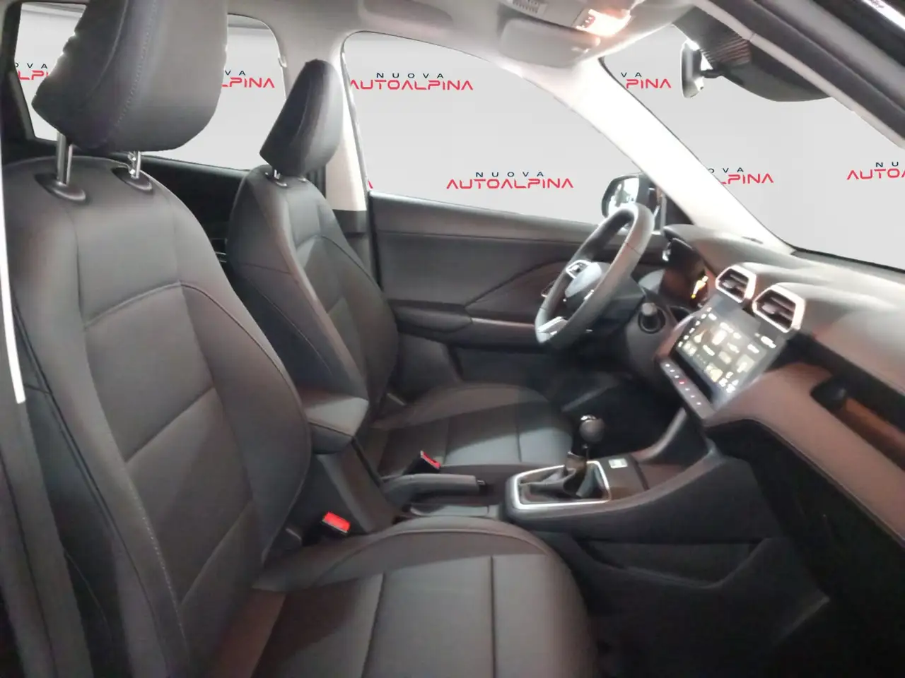 MG ZS NEW ZS 1.5L MT STD 18