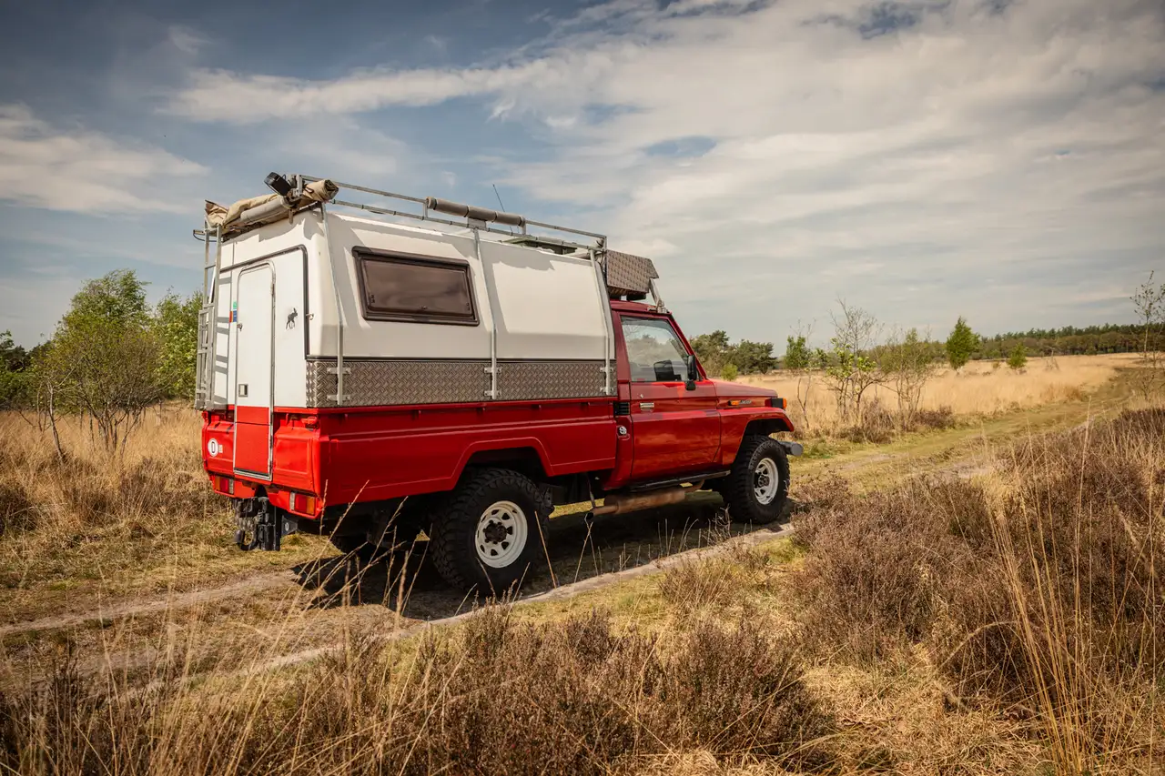Toyota Land Cruiser BJ75 3.4 3B Diesel 4x4 Expedition Camper - Stunnin, foto 3