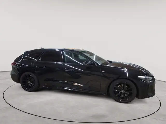 Audi A5 view 3