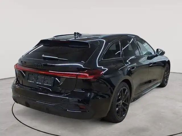 Audi A5 view 4