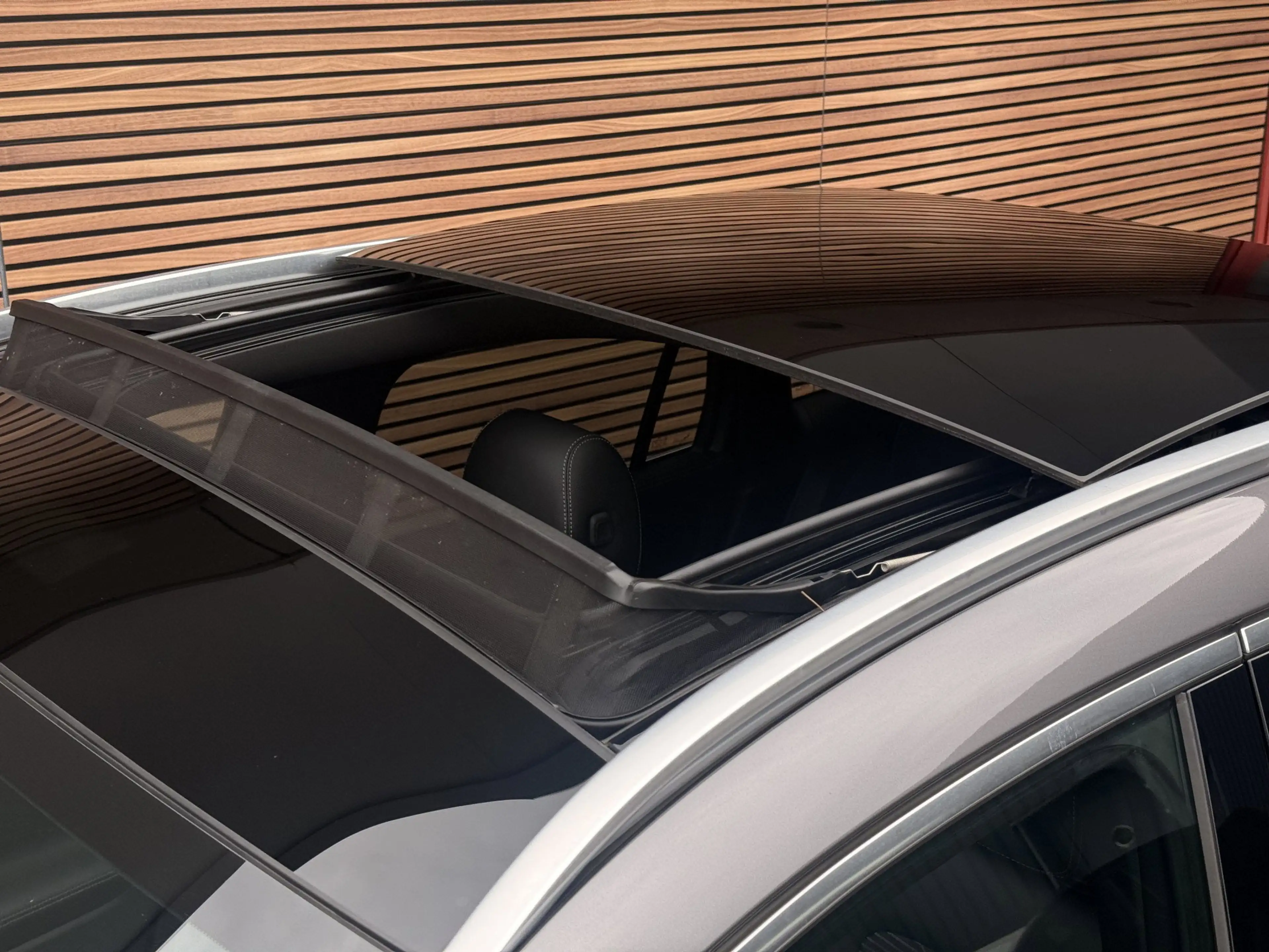 Mercedes-Benz EQA 250 Electric Art 67 kWh — photo 9