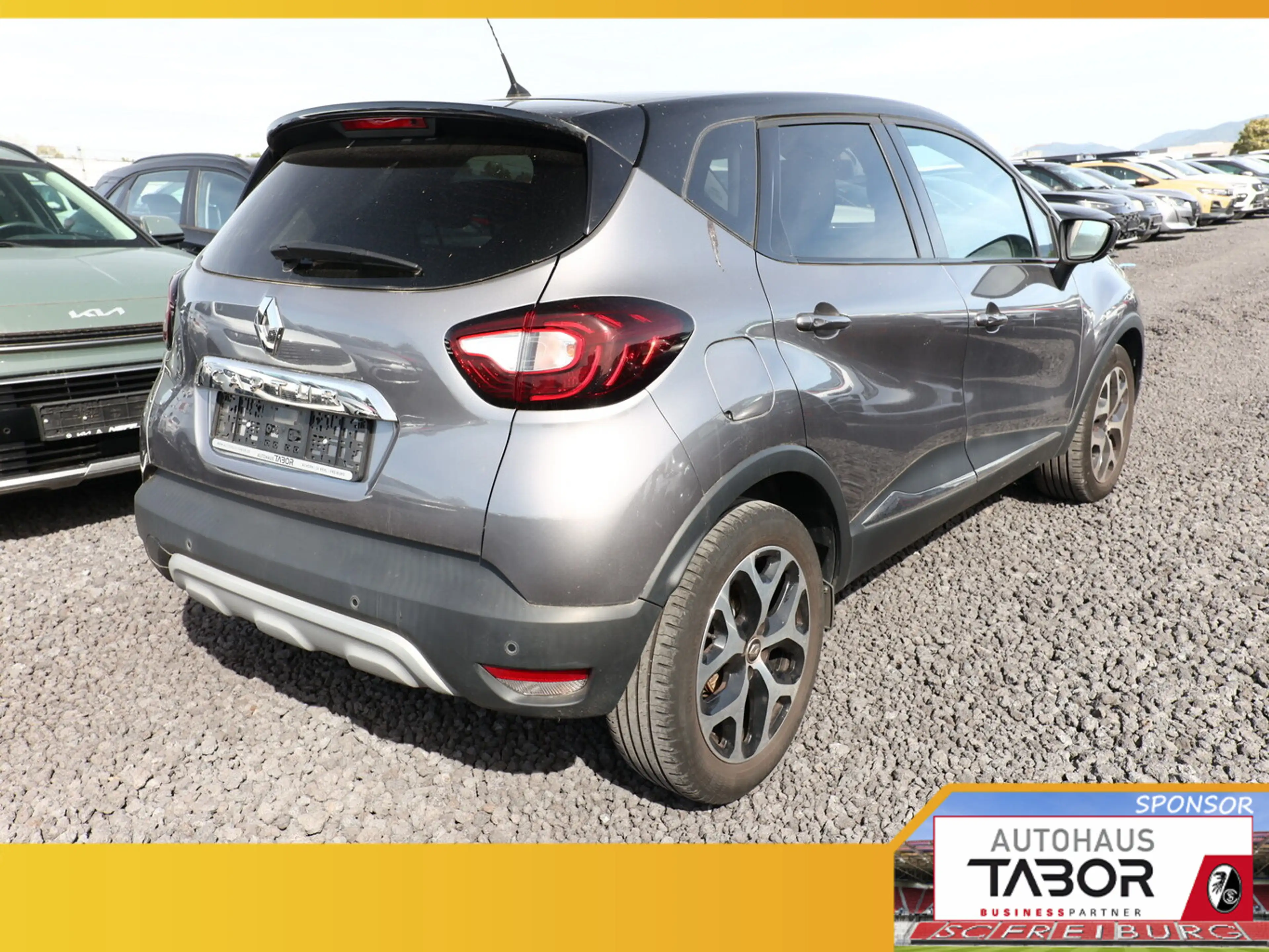 Renault Captur 1.3 TCe 130 Collection LED Nav PremiumP — photo 3