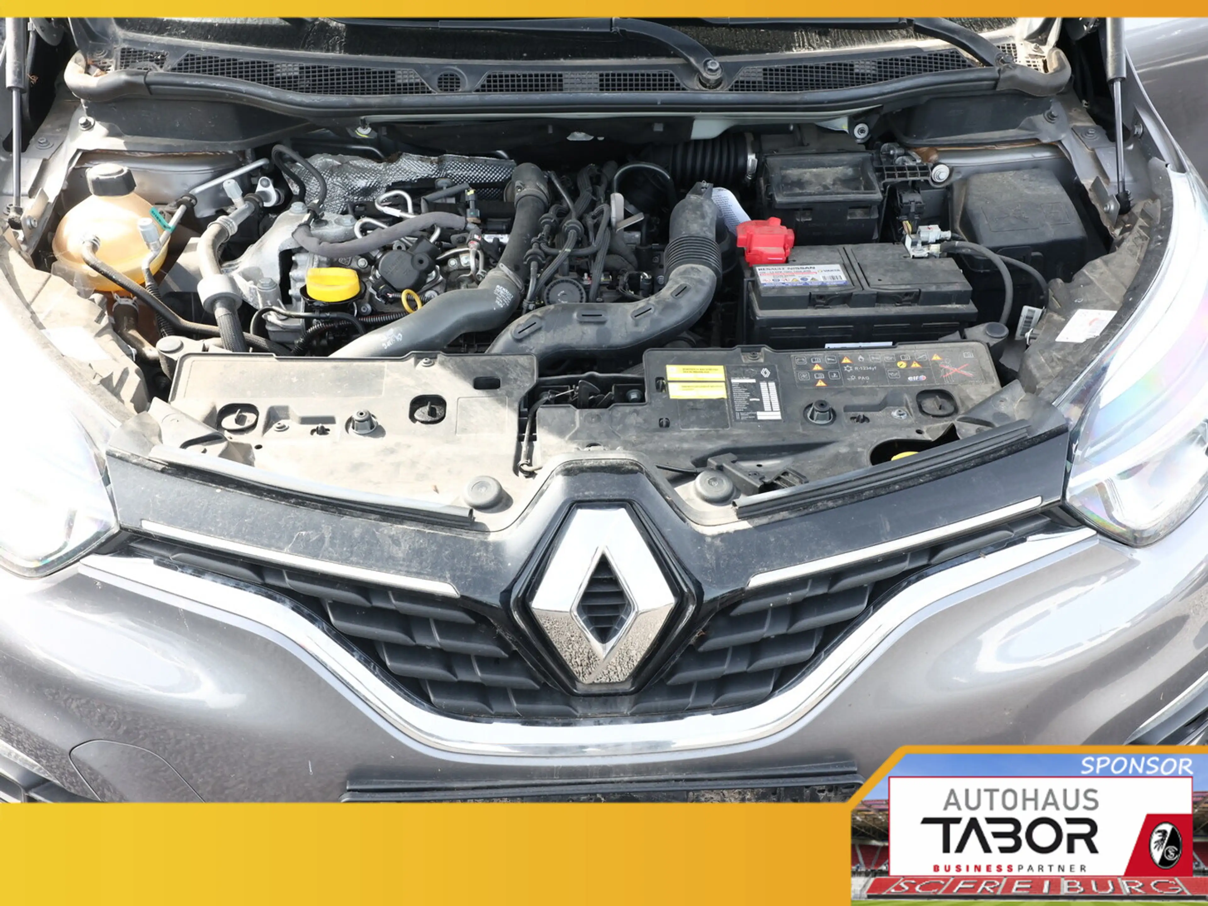 Renault Captur 1.3 TCe 130 Collection LED Nav PremiumP — photo 12