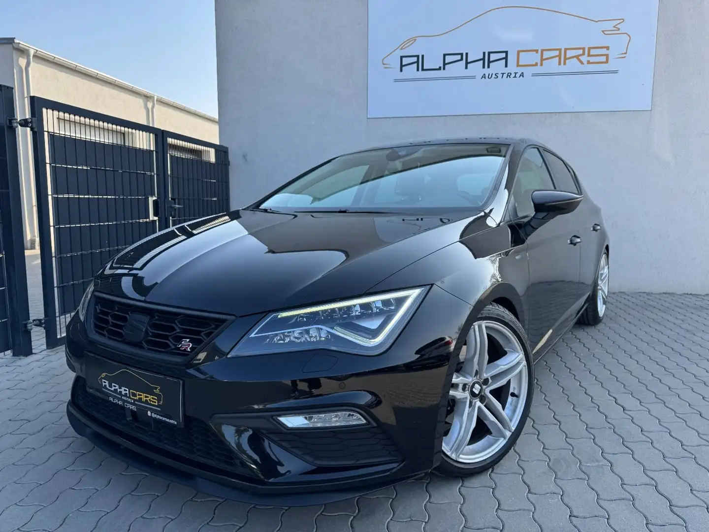 SEAT Leon 2.0 TDI FR Schwarz - 2