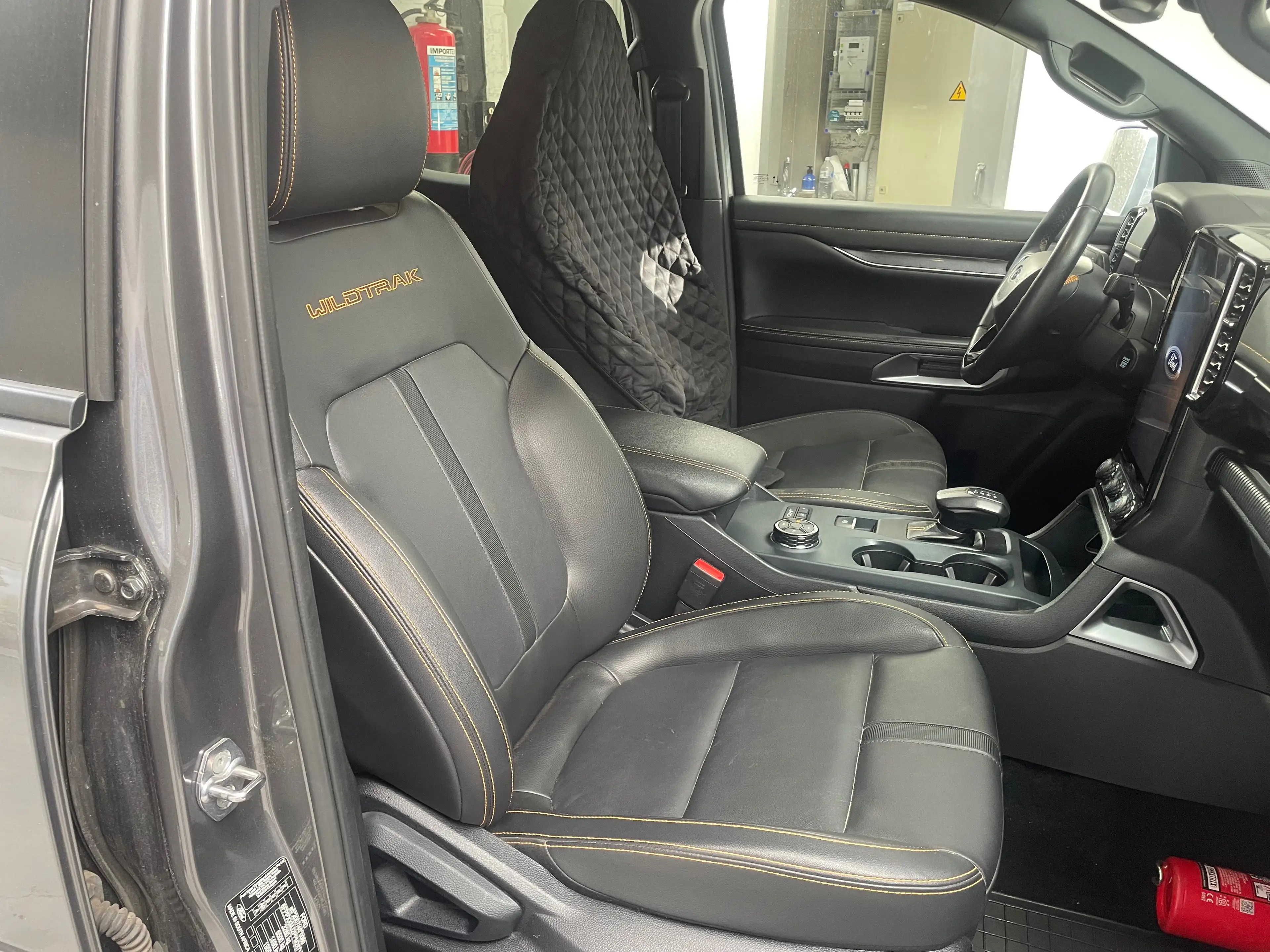 Ford Ranger Wildtrack 4x4  met of zonder hardtop — photo 6