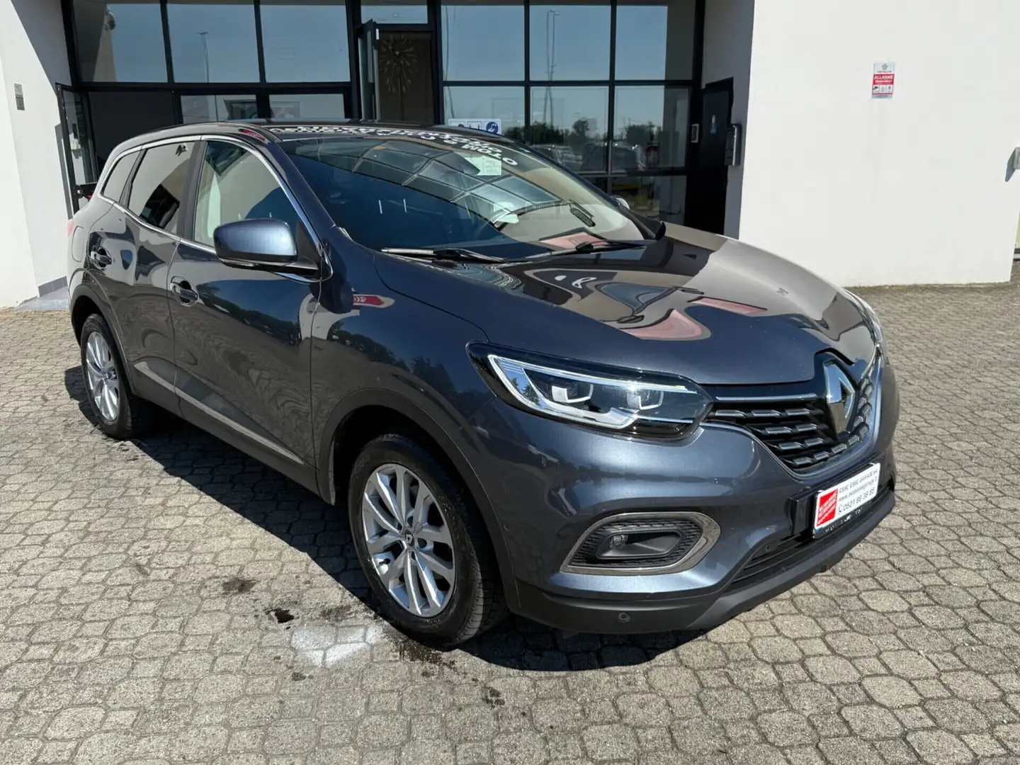Renault Kadjar Blue dCi 8V 115CV EDC Techno Grijs - 2
