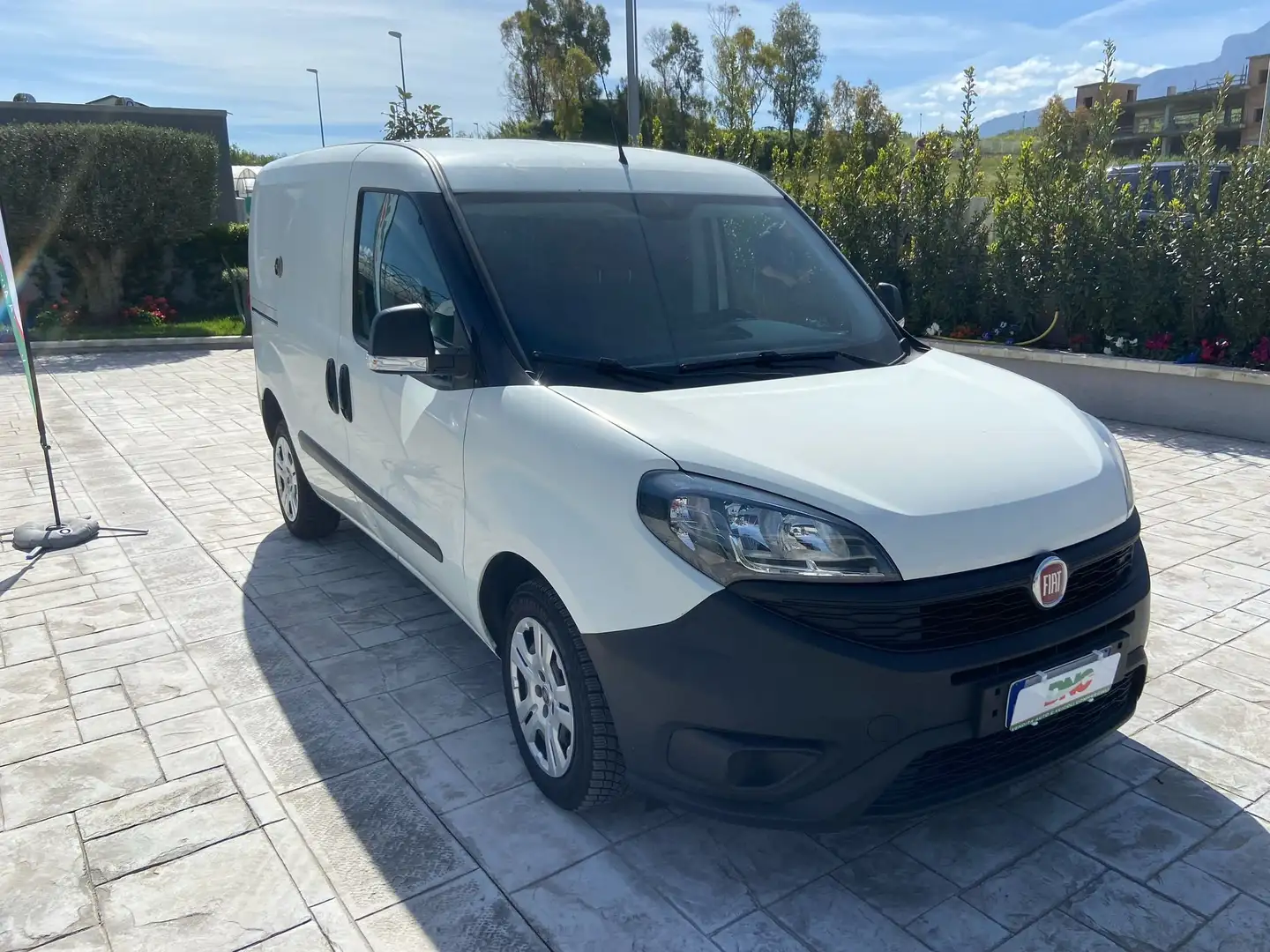 Fiat Doblo 1.6 MJT 105CV Cargo Lounge Bianco - 2