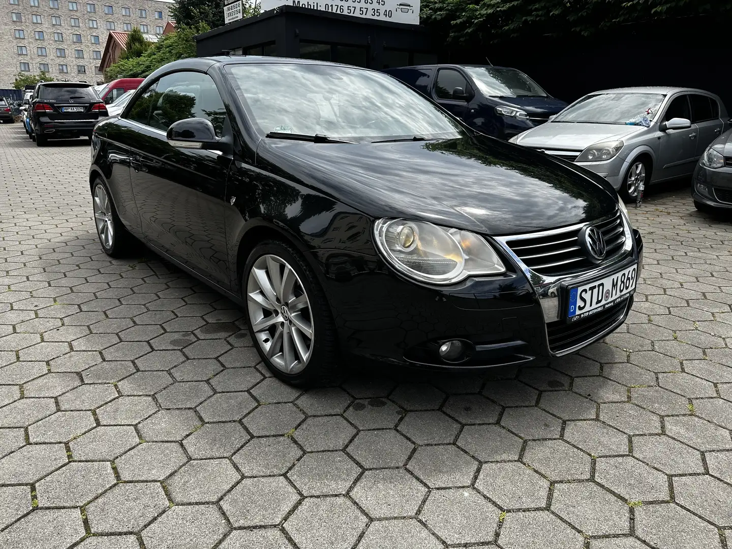Volkswagen Eos 2.0 TDI DPF Individual Chrom Schwarz - 1