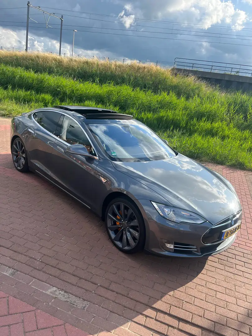 Tesla Model S 85 Base,  nieuwe motor, levenslang gratis laden Grey - 2
