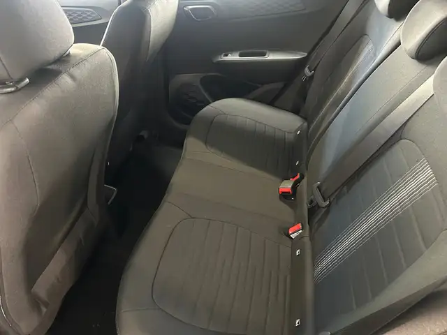Hyundai I10 view 8
